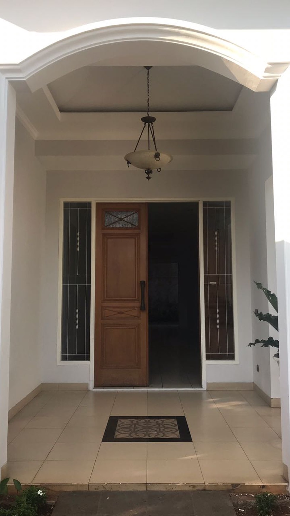 Rumah bagus Di Jl Mampang Prapatan, Jakarta