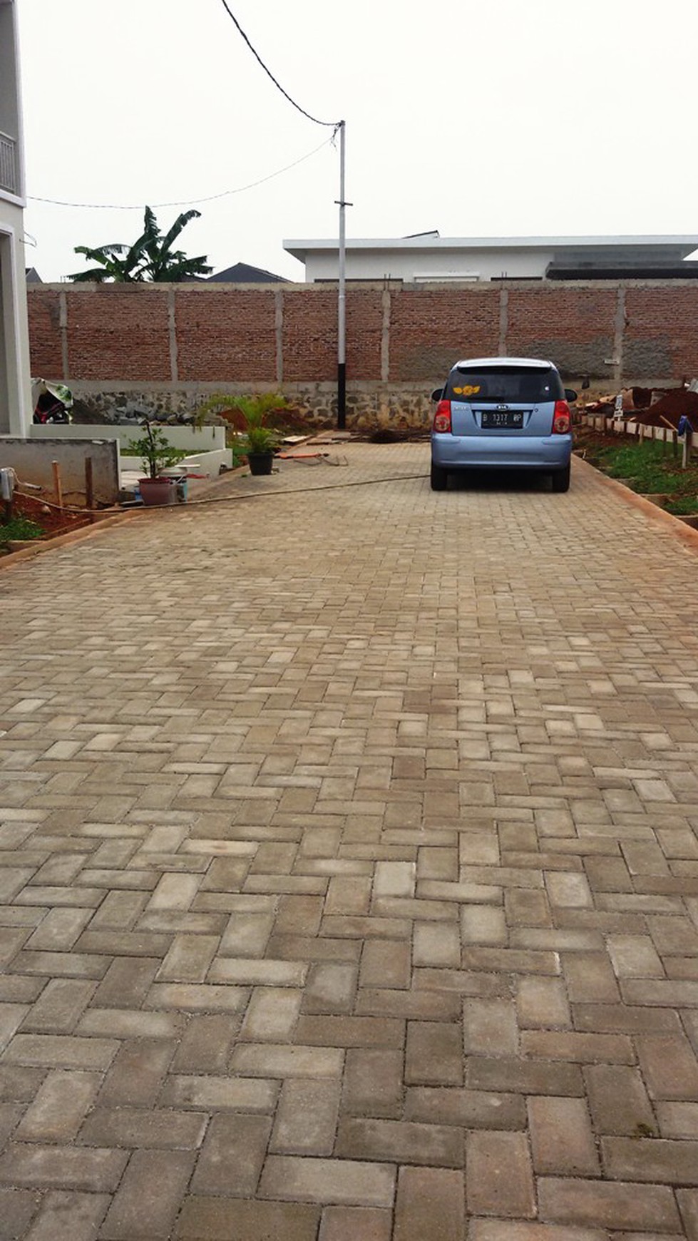 Rumah minimalis ,luas tanah 84/luas bangunan 120,good price Pondok Jaya!!