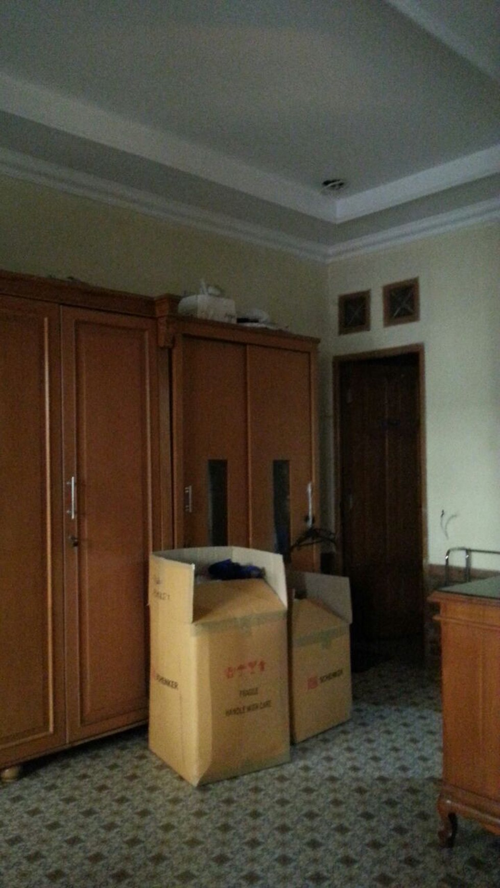 Rumah Nyaman dan Siap huni di Kawasan Srengseng, Jakarta Barat