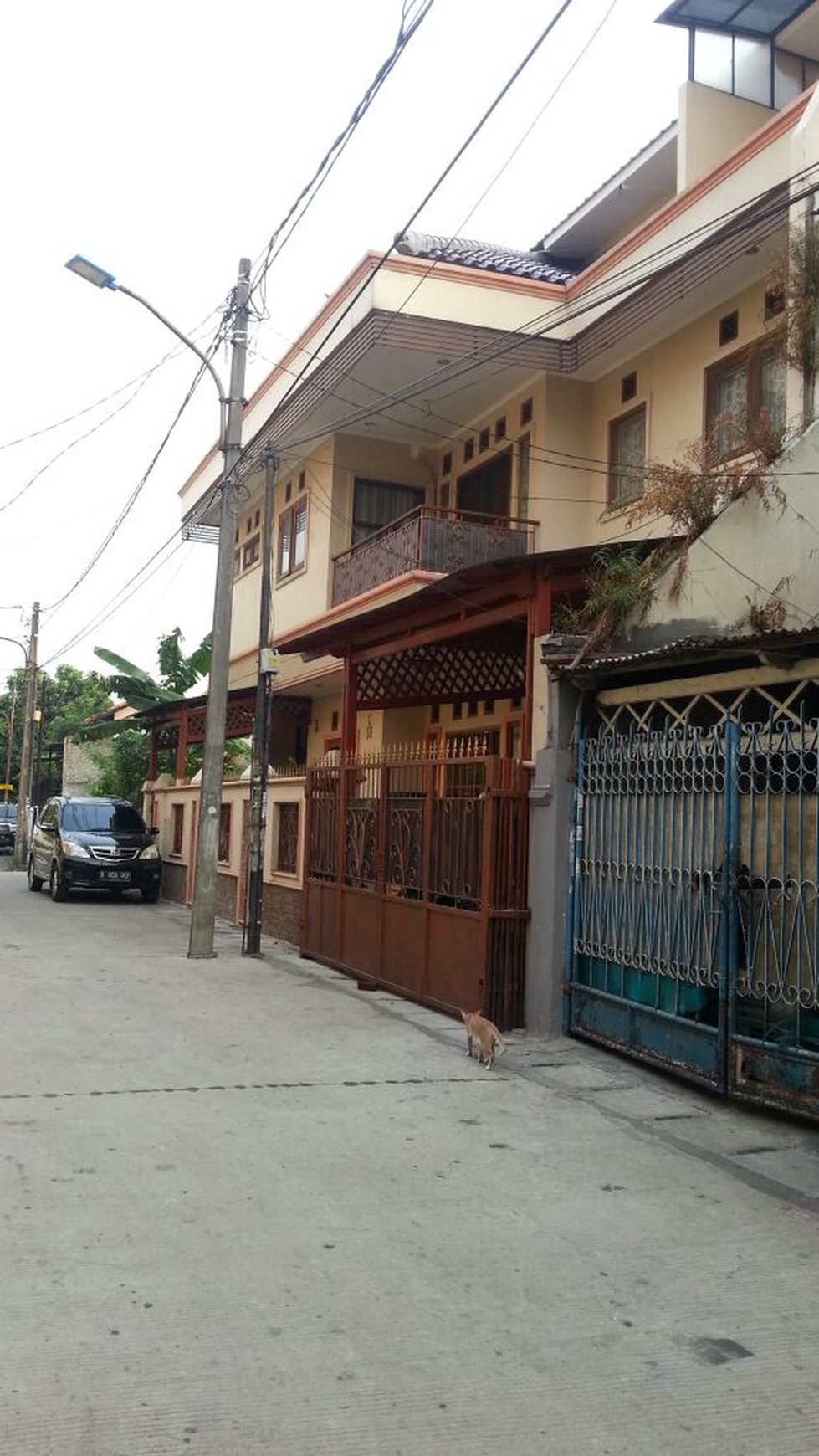 Rumah Nyaman dan Siap huni di Kawasan Srengseng, Jakarta Barat