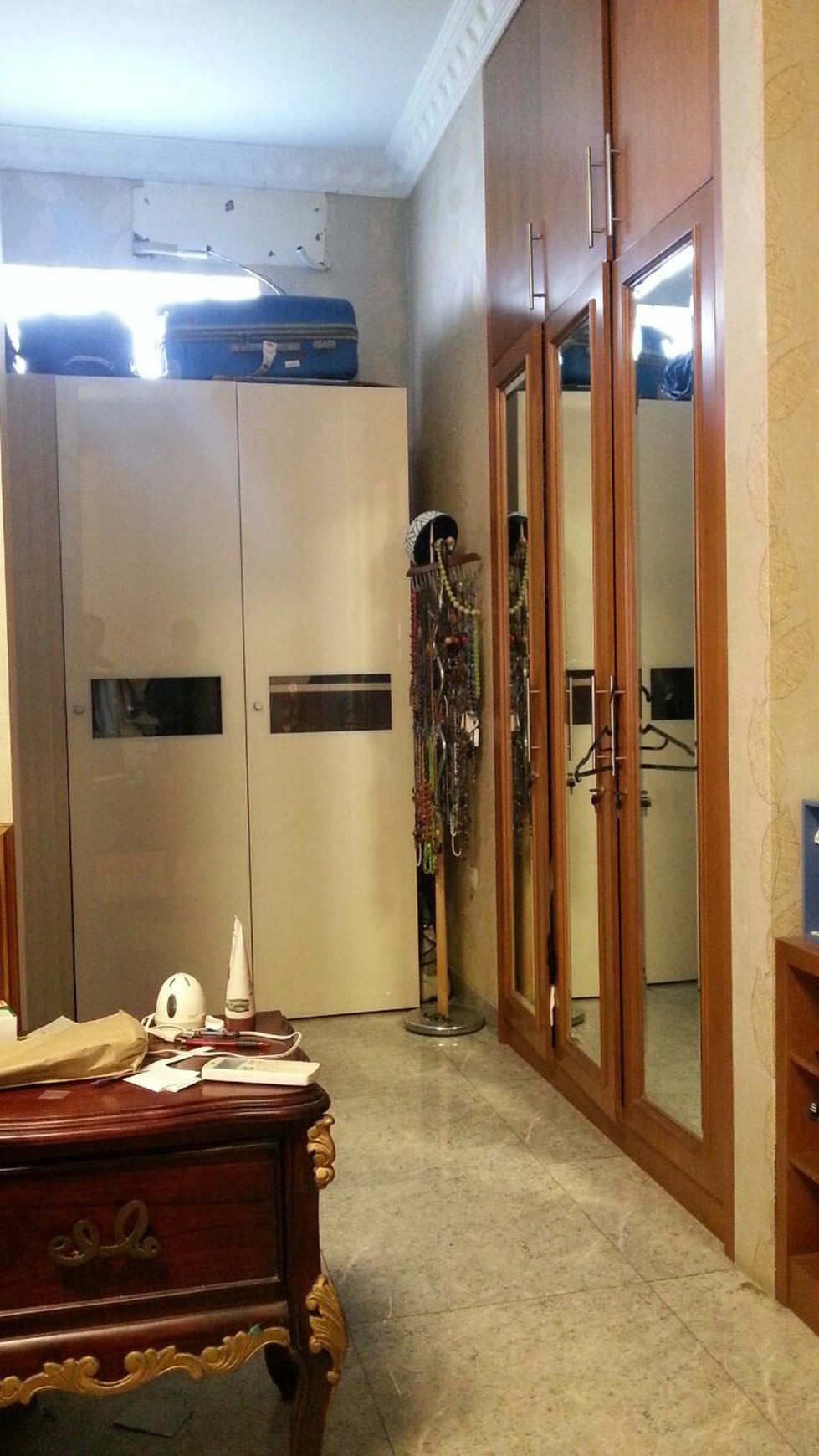 Rumah Nyaman dan Siap huni di Kawasan Srengseng, Jakarta Barat