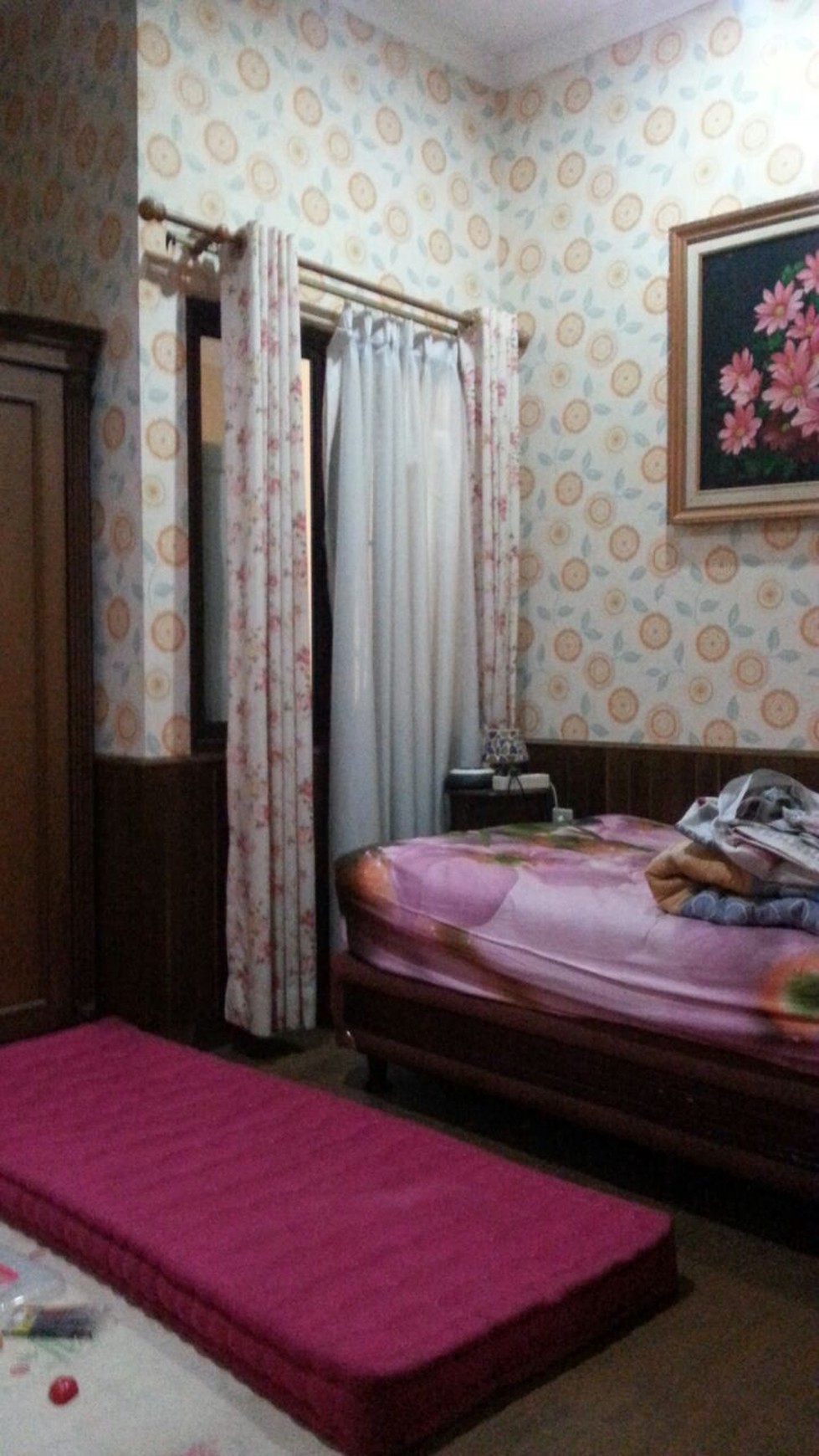 Rumah Nyaman dan Siap huni di Kawasan Srengseng, Jakarta Barat