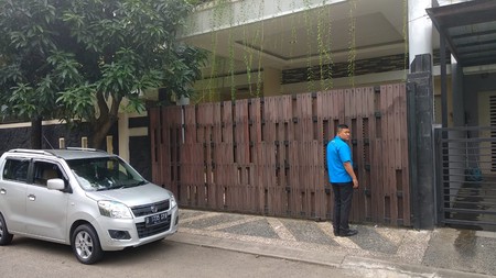 Ruko Komersial Melati Mas di Kawasan Serpong, Tangerang Selatan