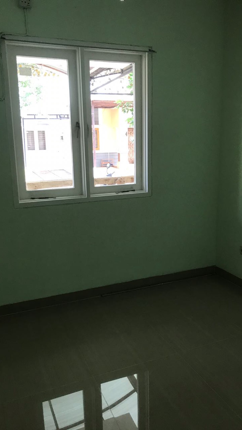 Rumah  Siap Huni ,Bagus sekali di Ciputat