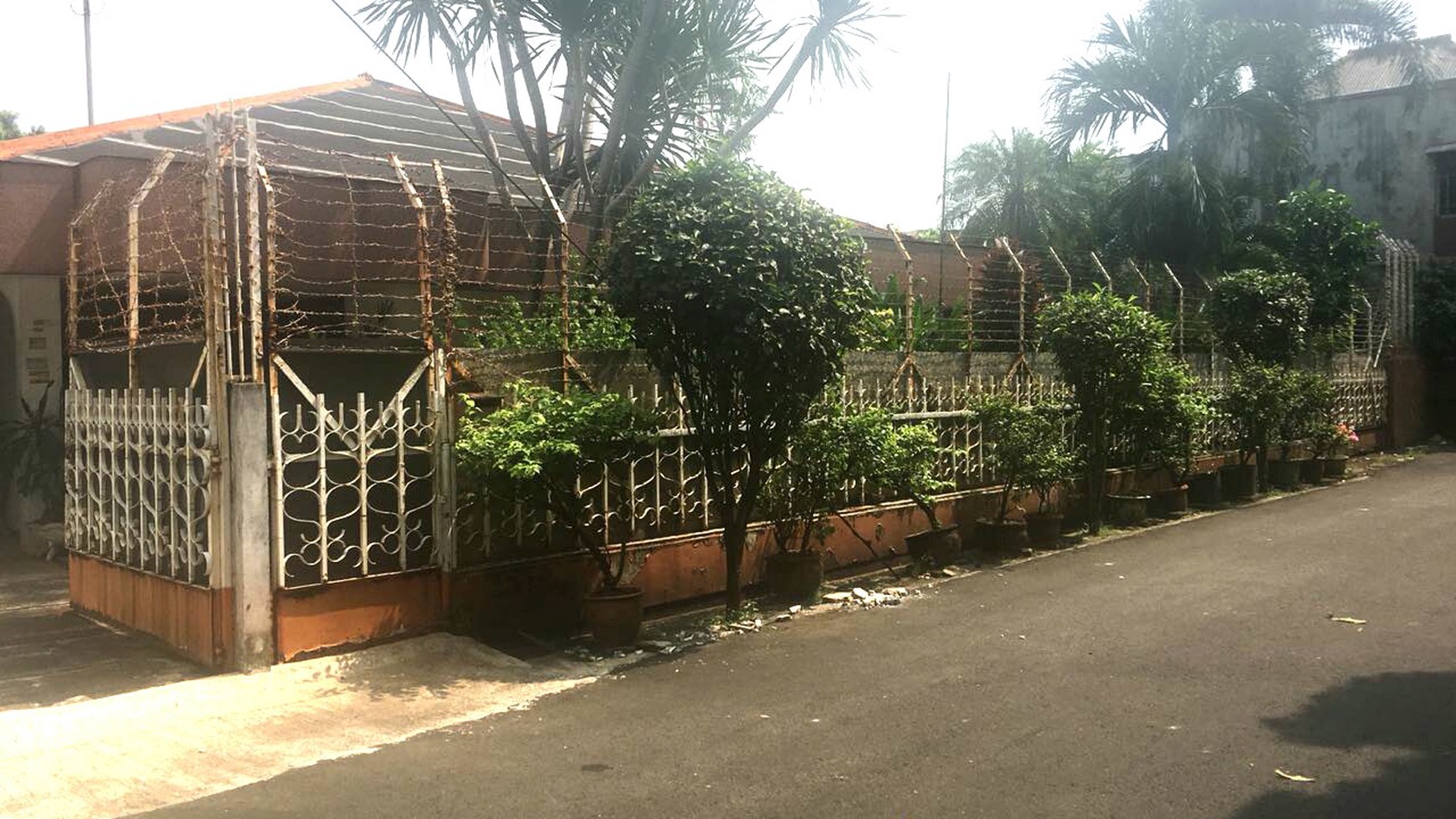 Rumah Tua hitung tanah 914m harga 19.5Jt/m nego sampai deal