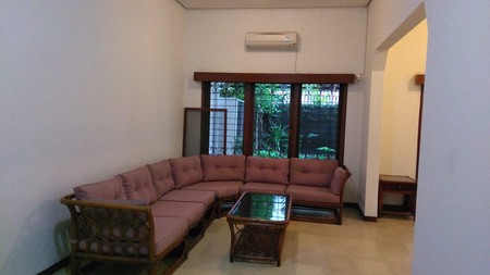 RUMAH DISEWAKAN DILOKASI STRATEGIS DI KEBAYORAN BARU