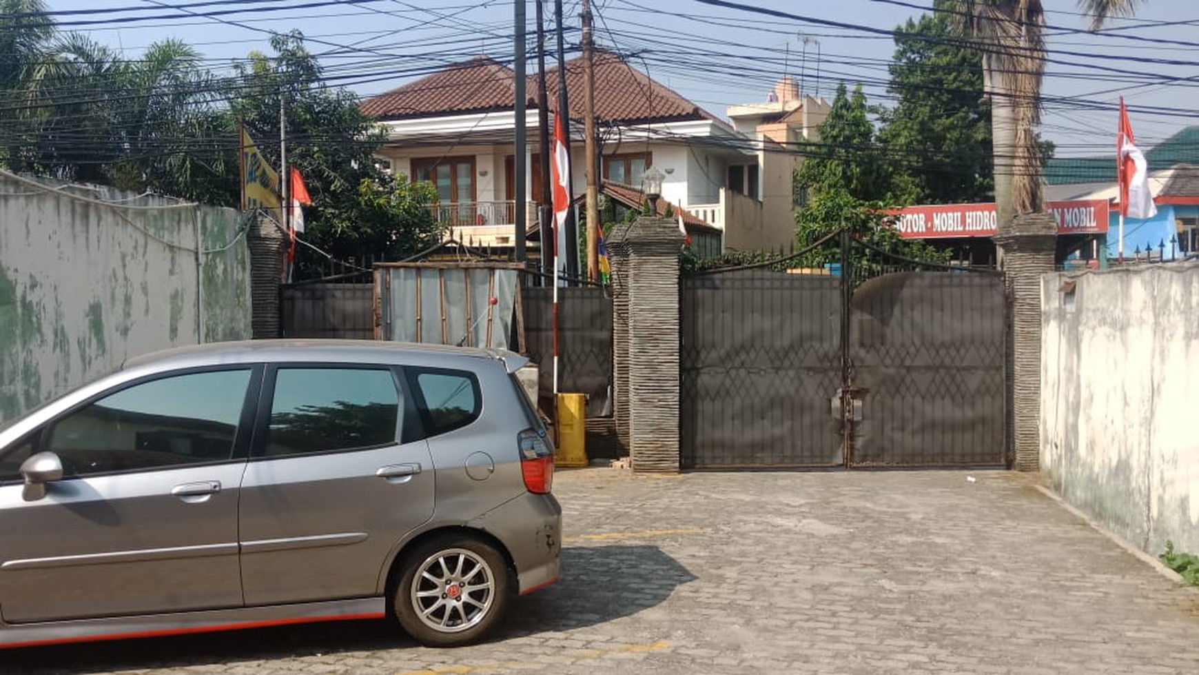 Rumah Hunian Kost  Luas Besar Seluas 750 Meter  di Pejaten Barat Pasar Minggu