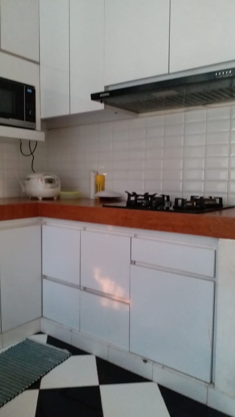 Rumah Nyaman dan Siap huni di Kawasan Camar, Bintaro