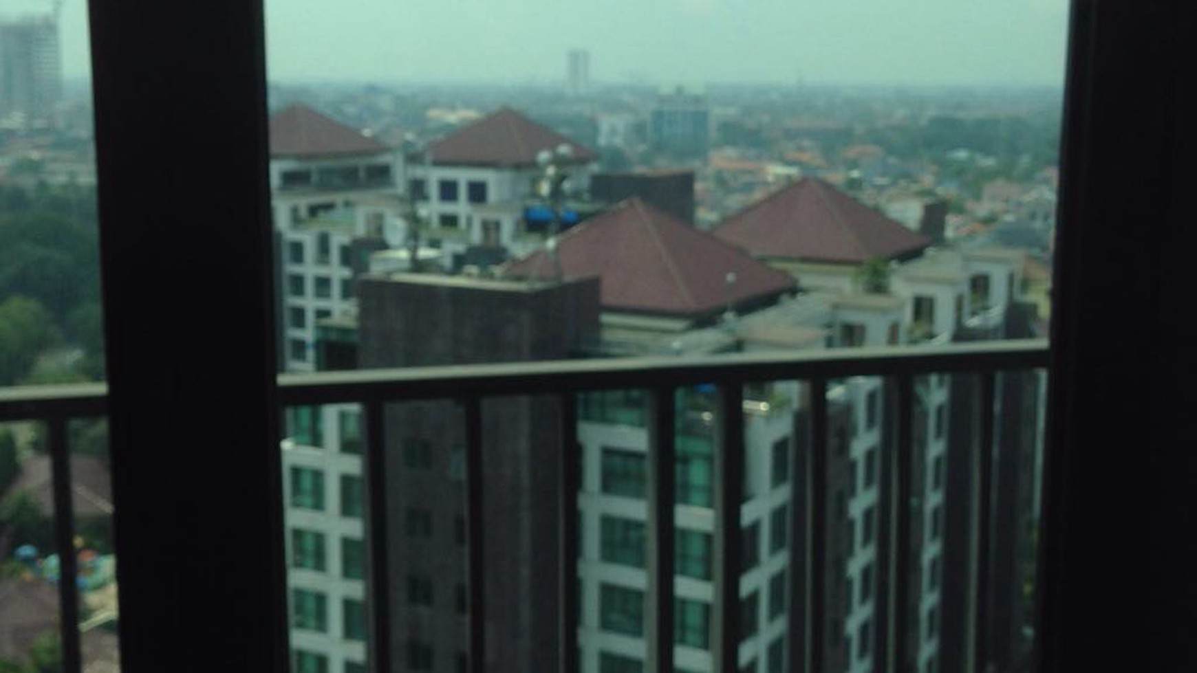 Jual Cepat Apartemen Hampton\'s Park, 2BR Luas 52m harga 1.7M nego sampai Deal