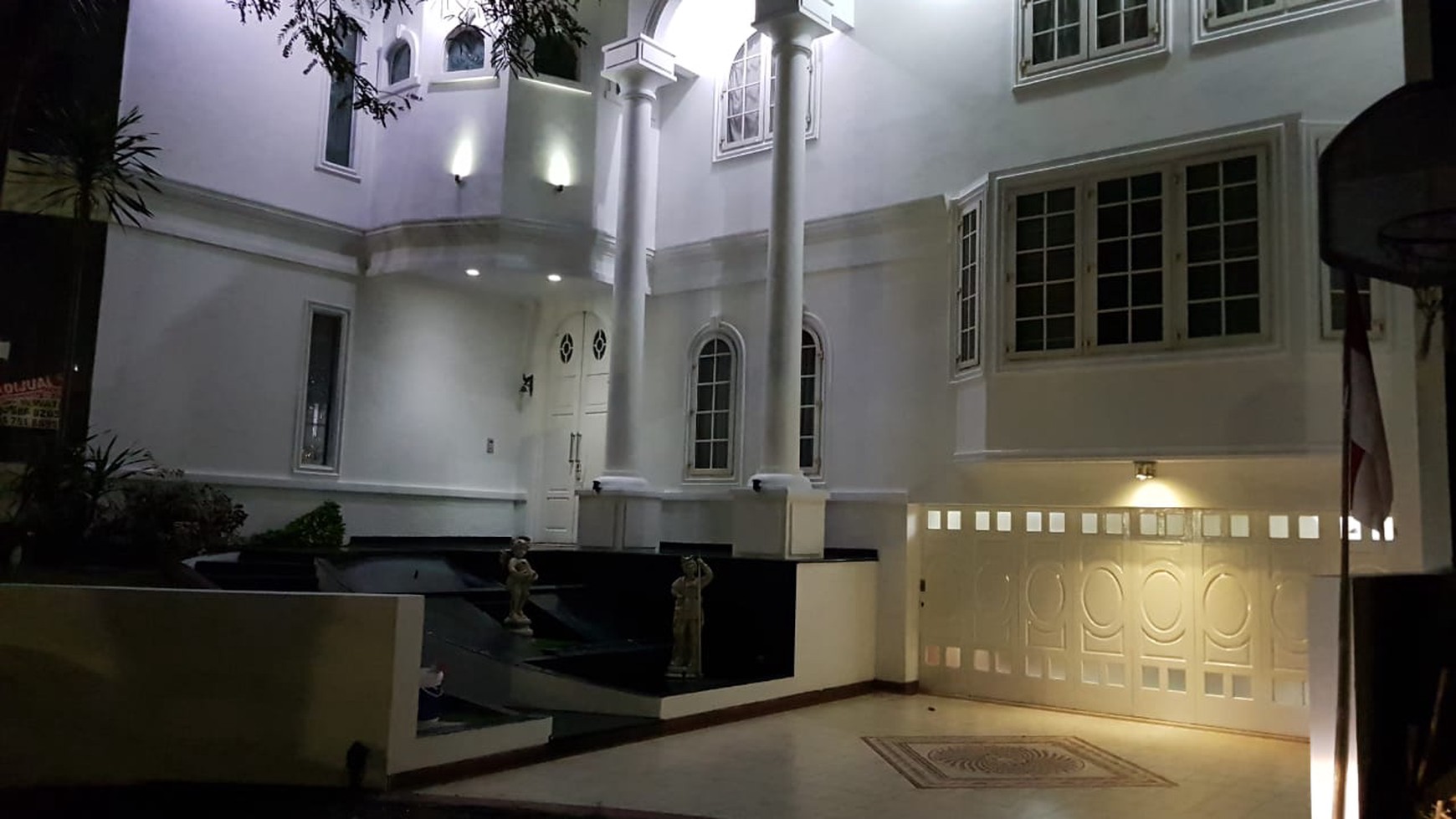 Rumah minimalis,mewah di BSD