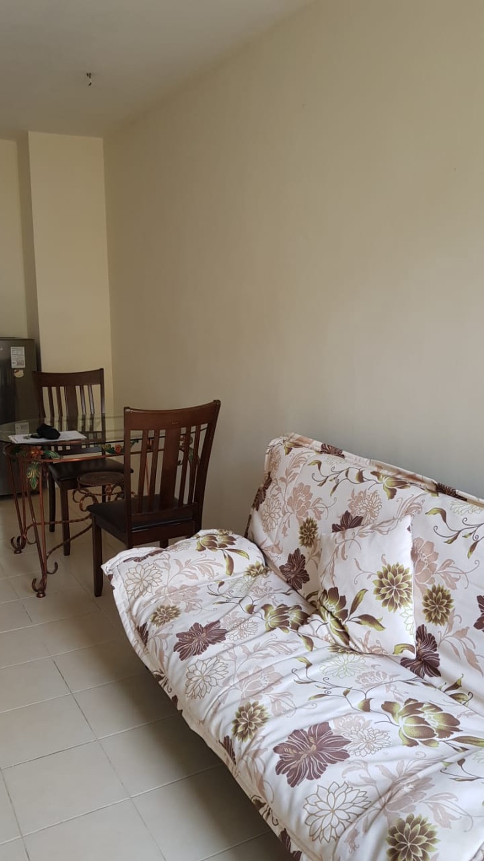 Disewakan Townhouse Taman Hijau Lantai Dasar Full Furnished - Lippo Karawaci
