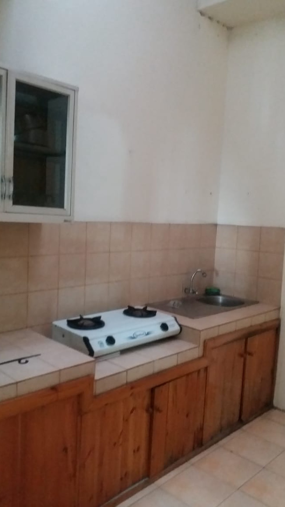 Disewakan Townhouse Taman Paris Lantai Dasar FF - Lippo Karawaci