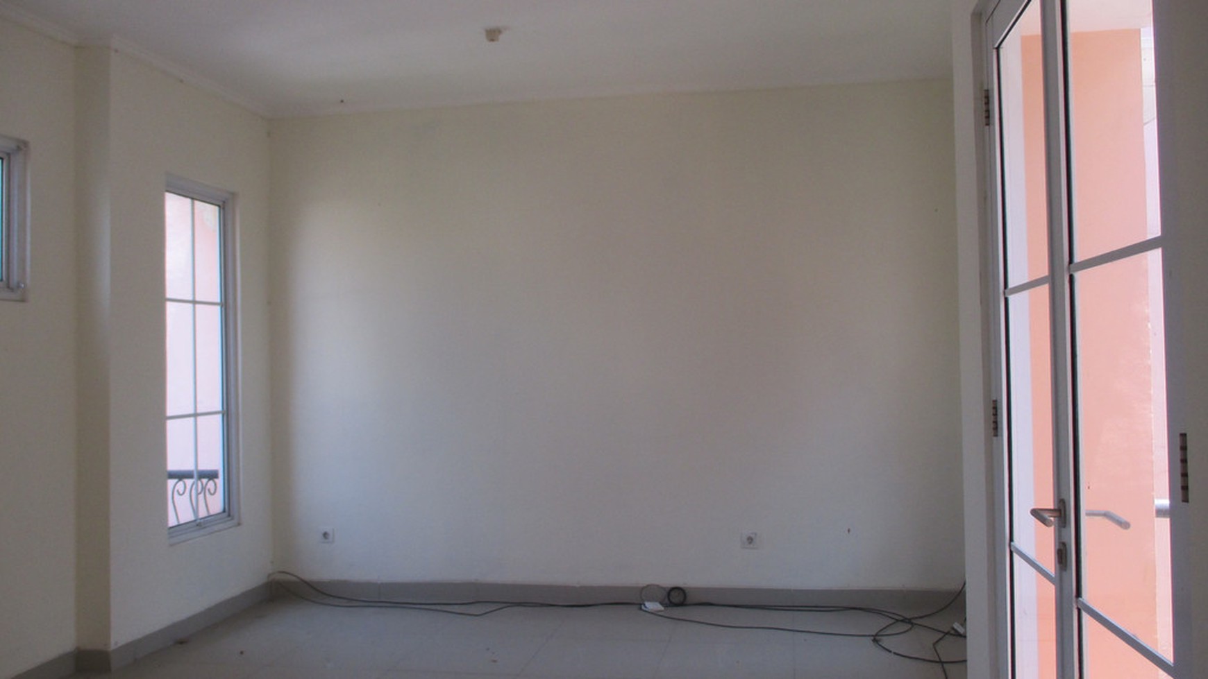 Disewakan Rumah di Cluster Alicante - Gading Serpong