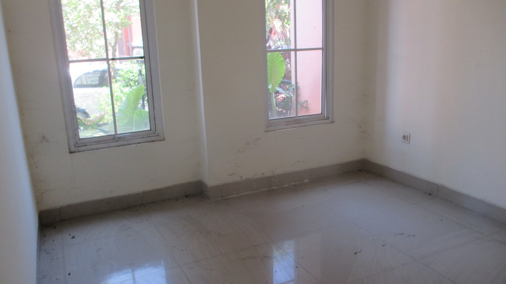 Disewakan Rumah di Cluster Alicante - Gading Serpong