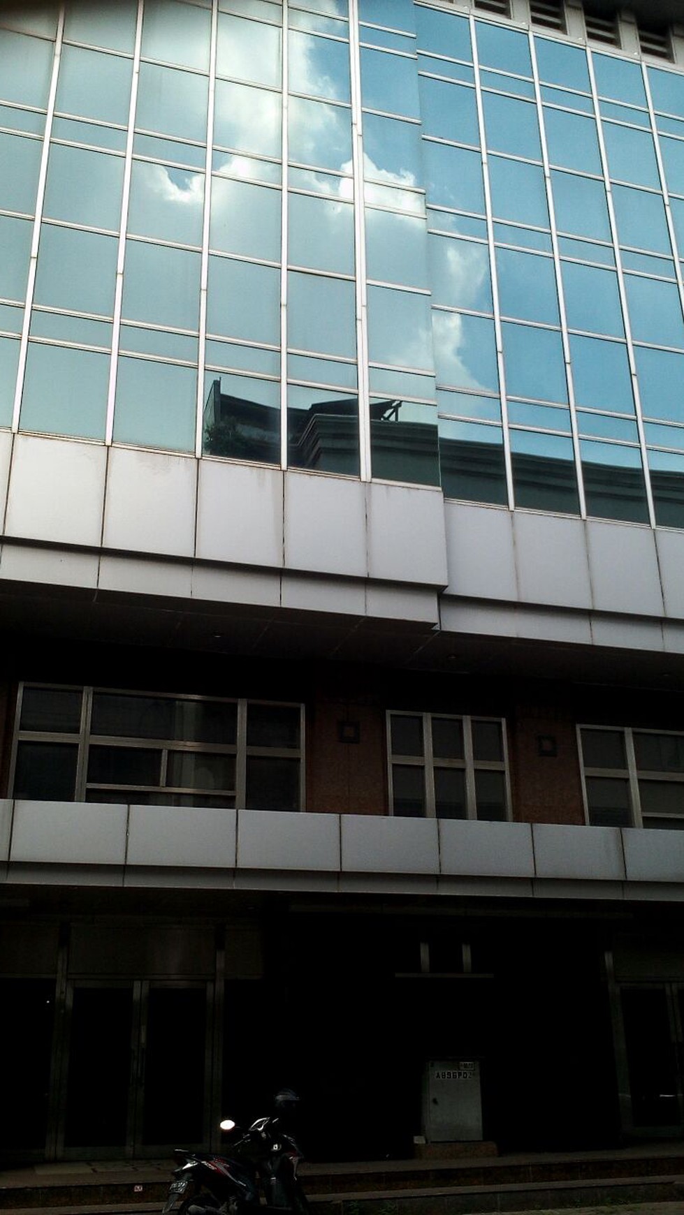 Disewakan Gedung di Mangga Dua Raya