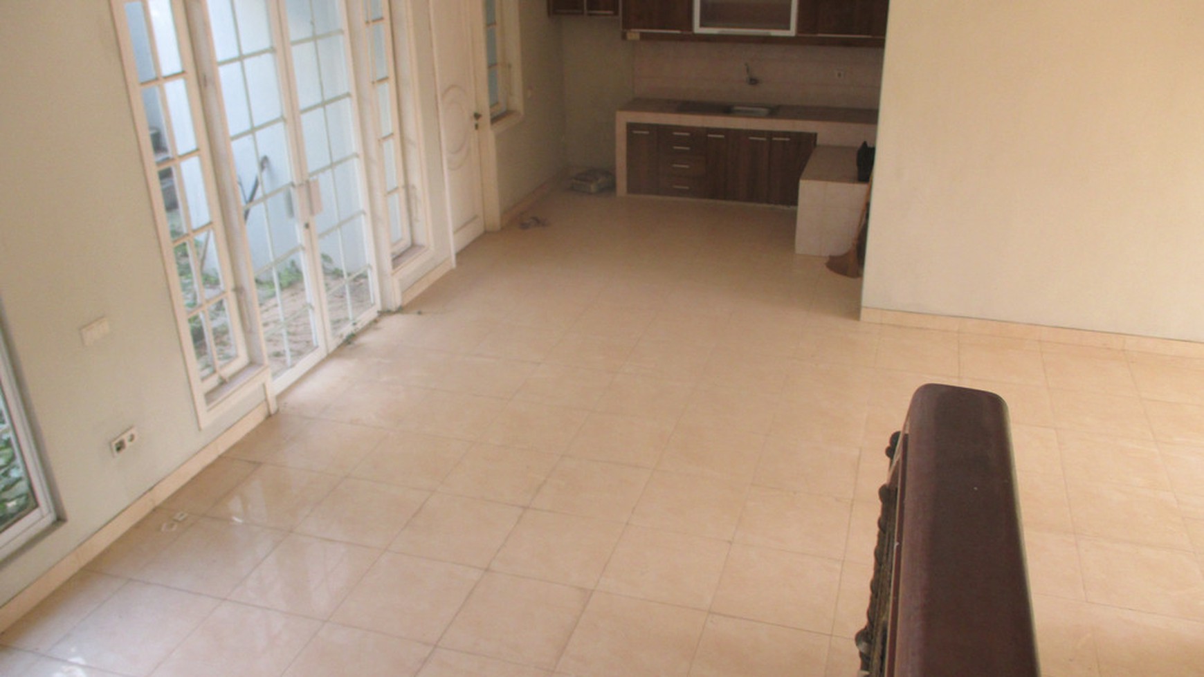 Disewakan Rumah di Virginia Lagoon - Serpong