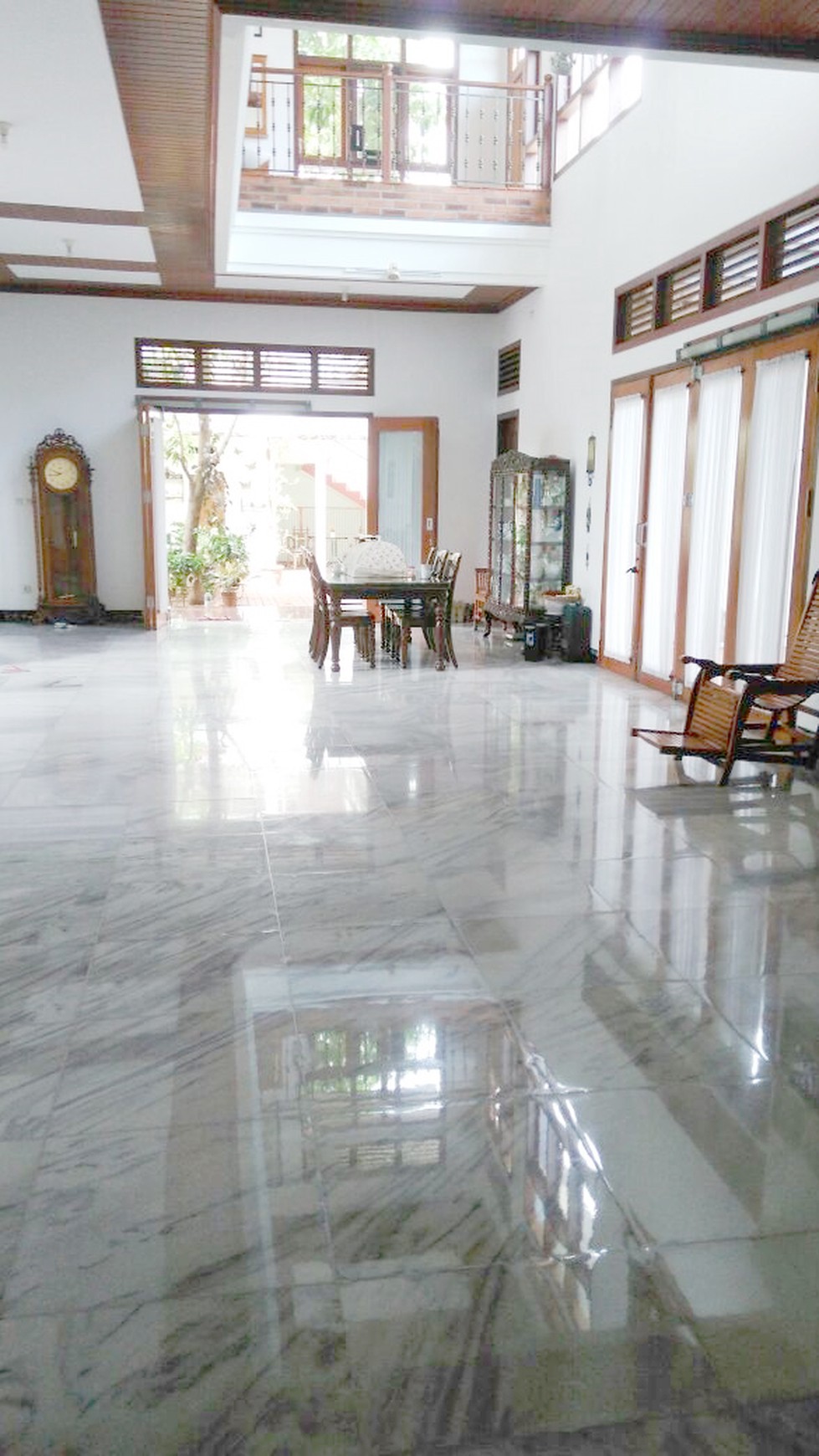Rumah Bagus Di Puter Raya, Bintaro Jaya