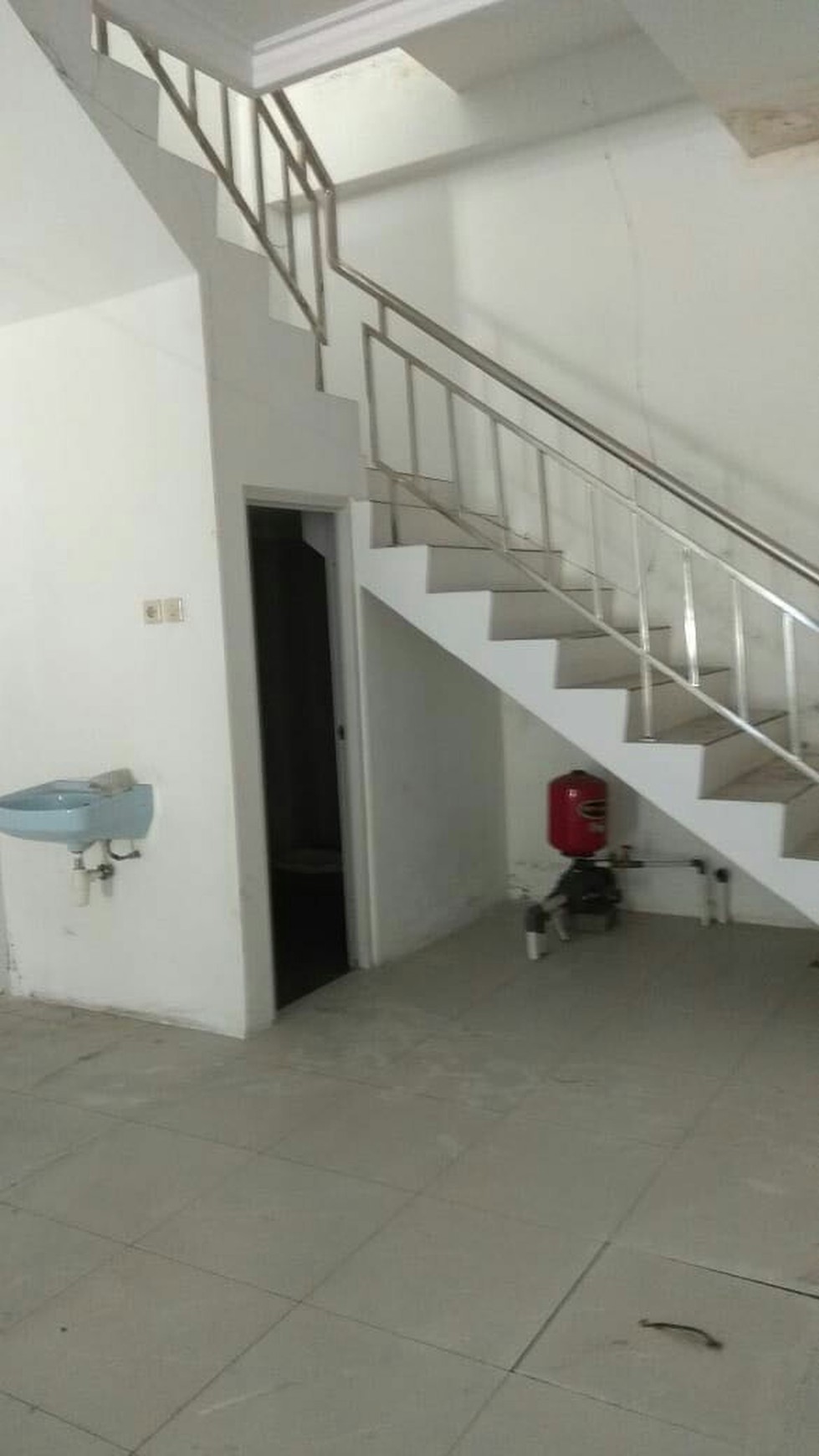 Ruko Ringroad Utara Depan UPN samping Amikom Dekat UII YKPN