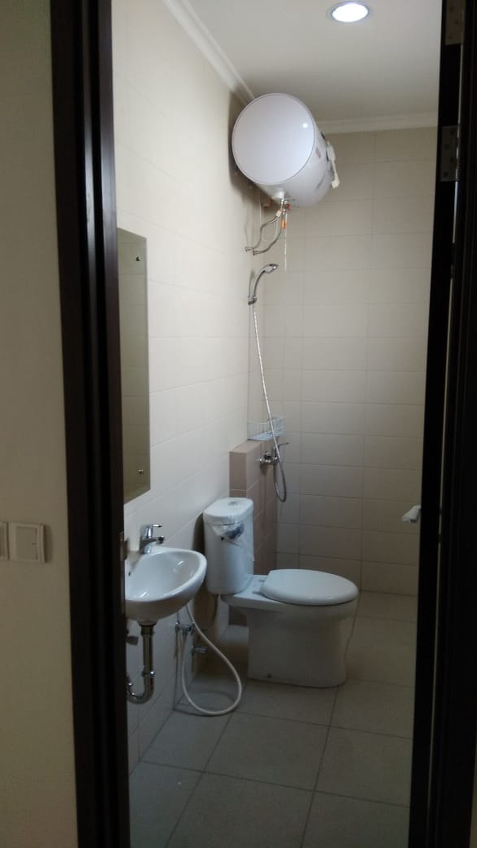 Rumah kost di Regent Town