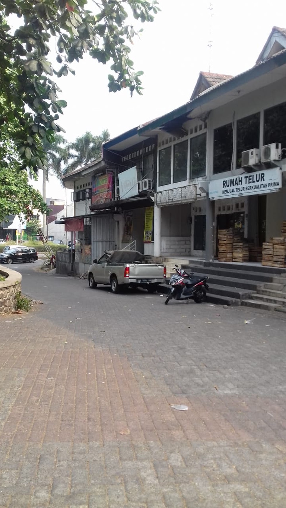 Ruko Murah lokasi strategis di Griya Loka