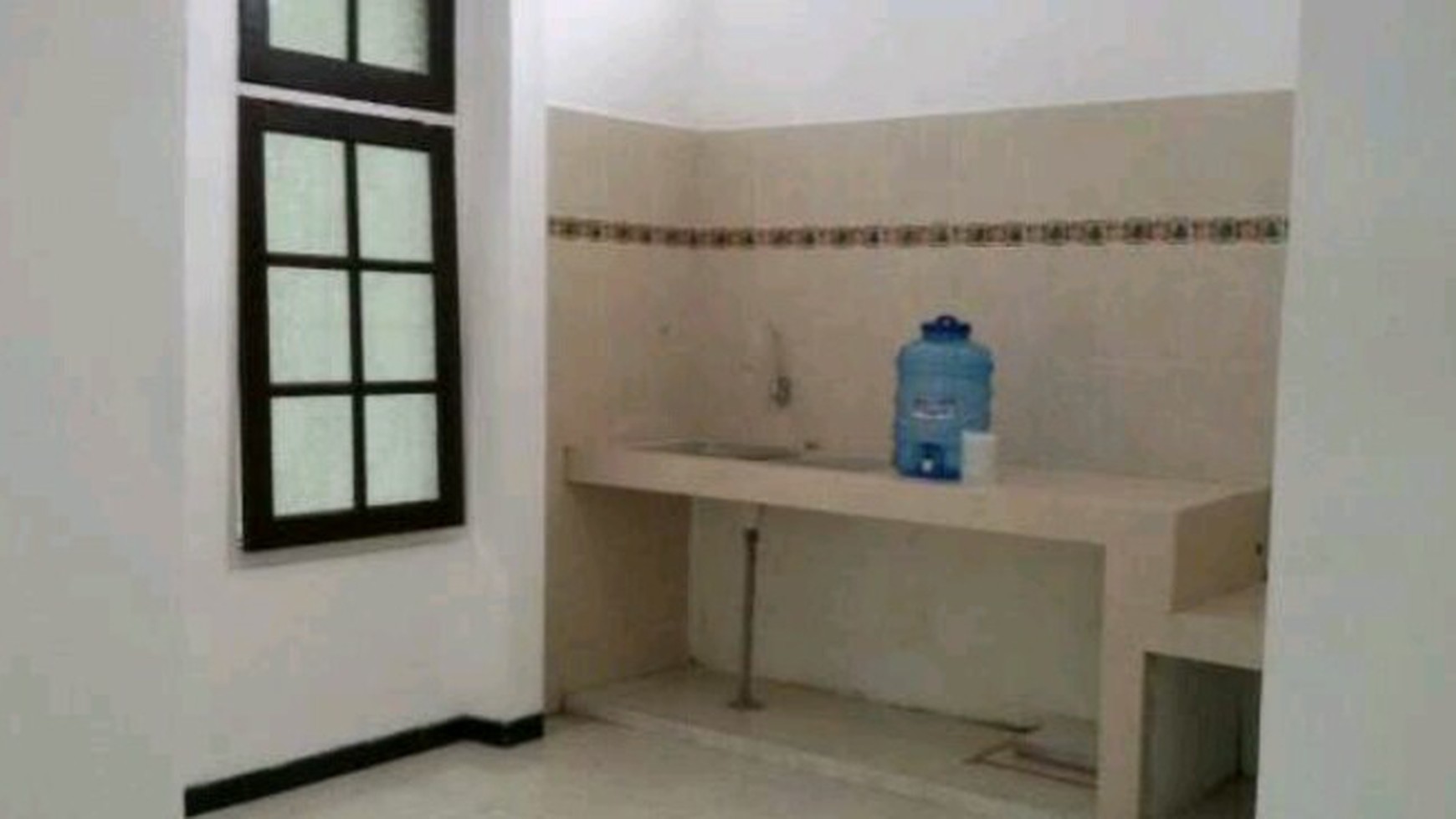 disewakan rumah rungkut murah