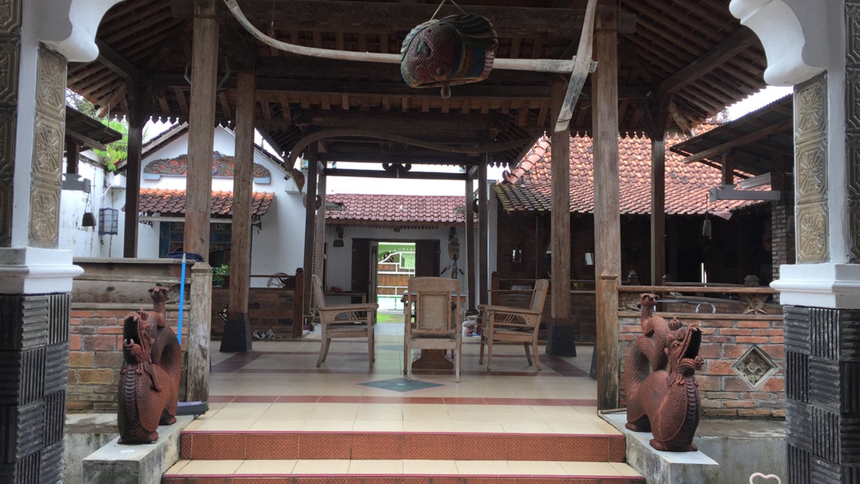 RUMAH ANTIQUE DI CANDI GEBANG , BARAT JOGJA BAY COCOK UNTUK HOMESTAY/RUMAH TINGGAL.