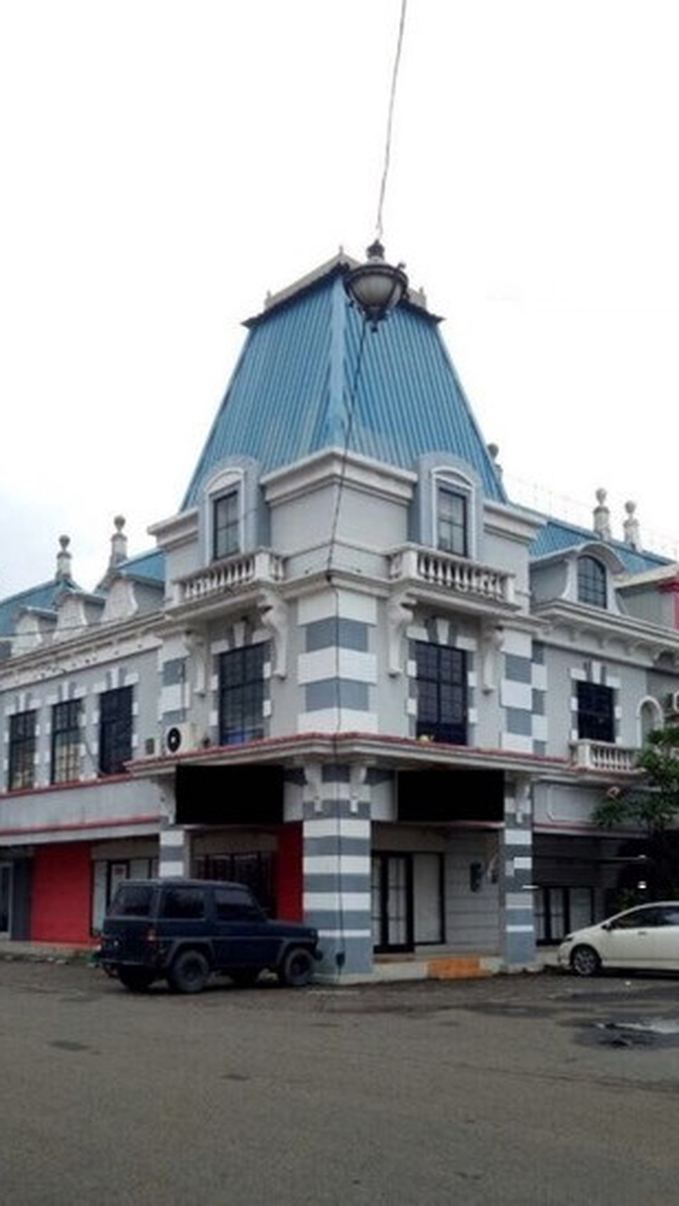 Ruko Exclusive Strategis