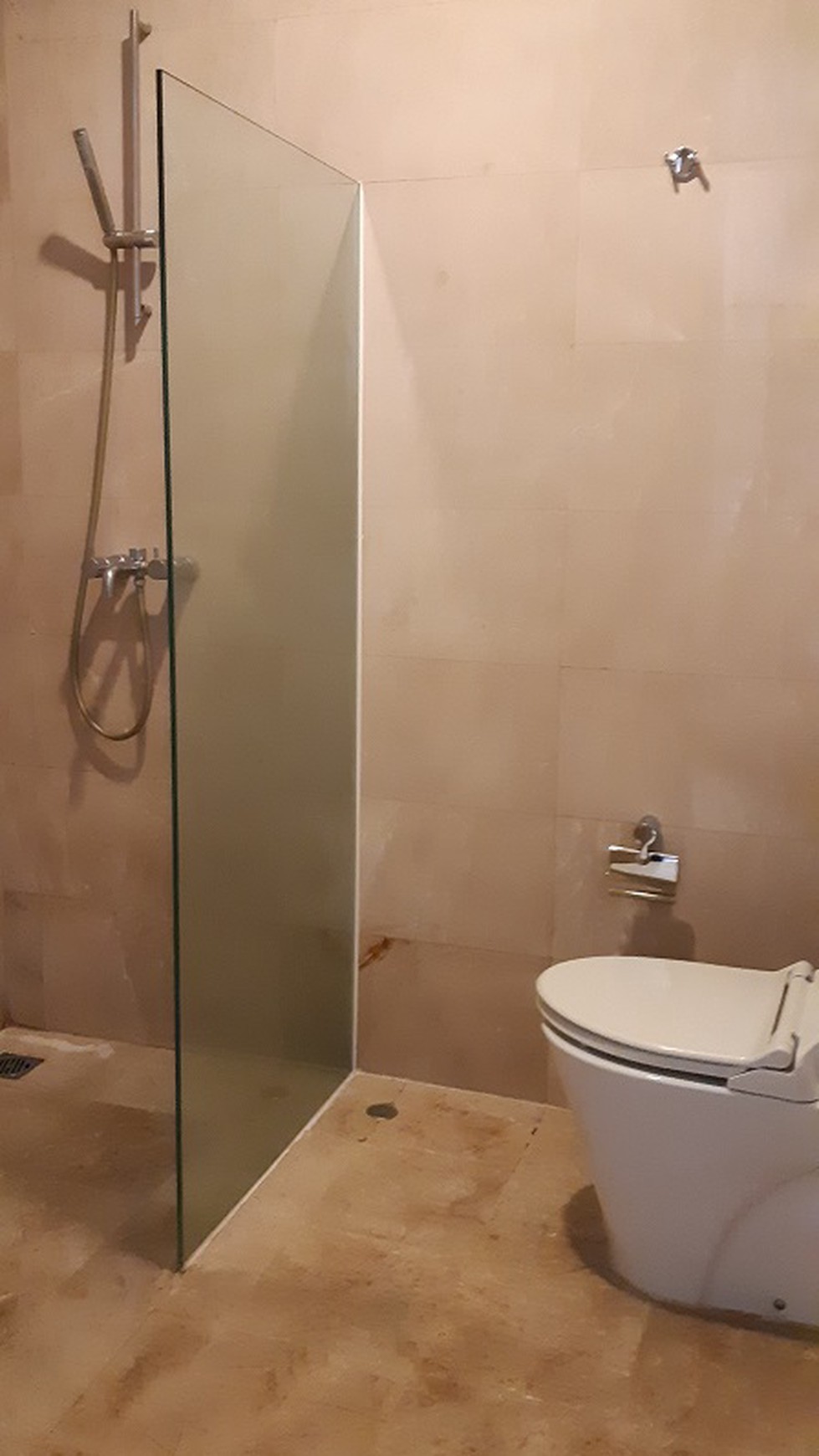 Apartemen di Pearl Garden Resort, Gatot Subroto, Jakarta Selatan, Furnished, Pool View