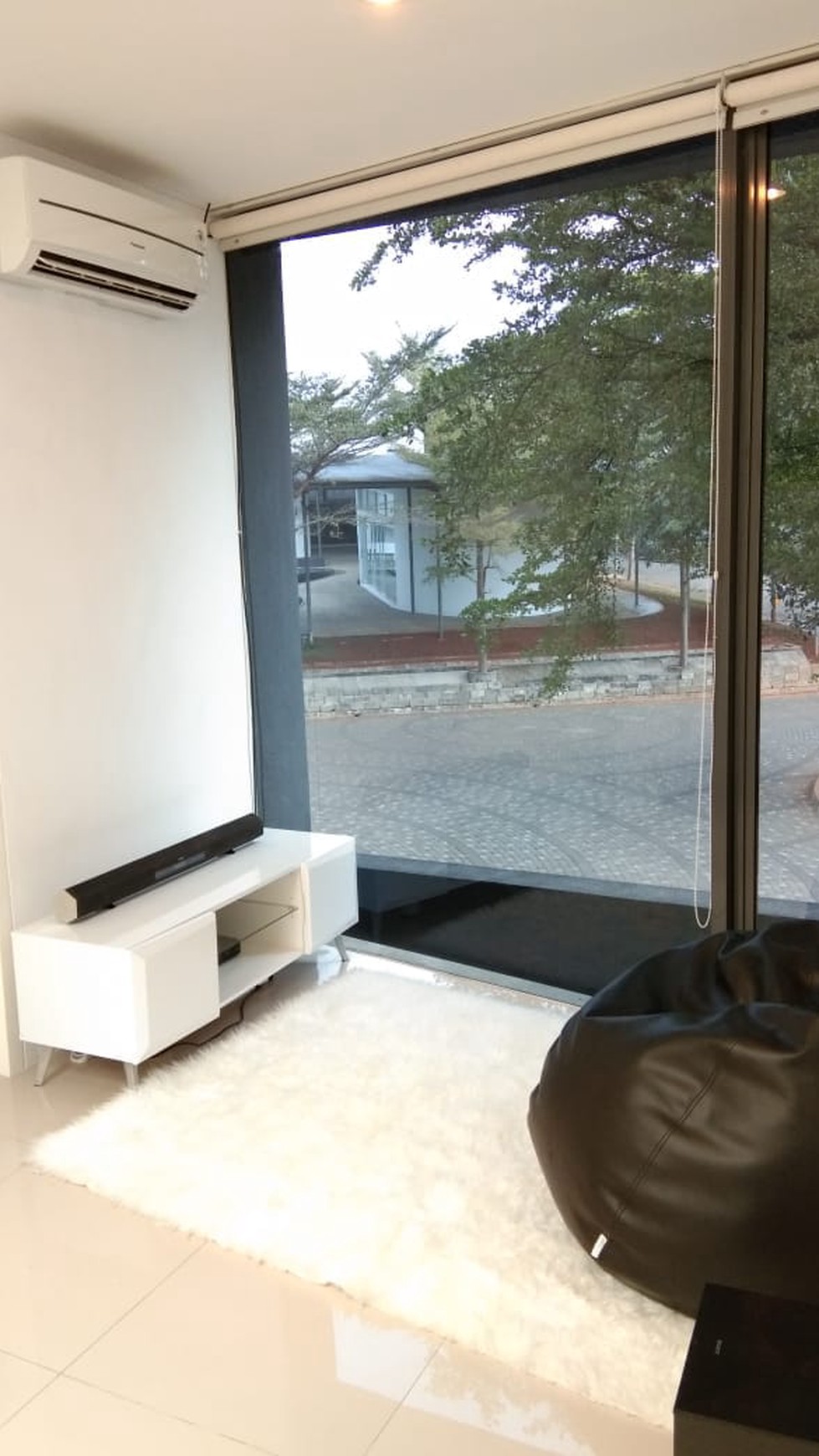 Rumah di Pesanggrahan Jakarta Selatan