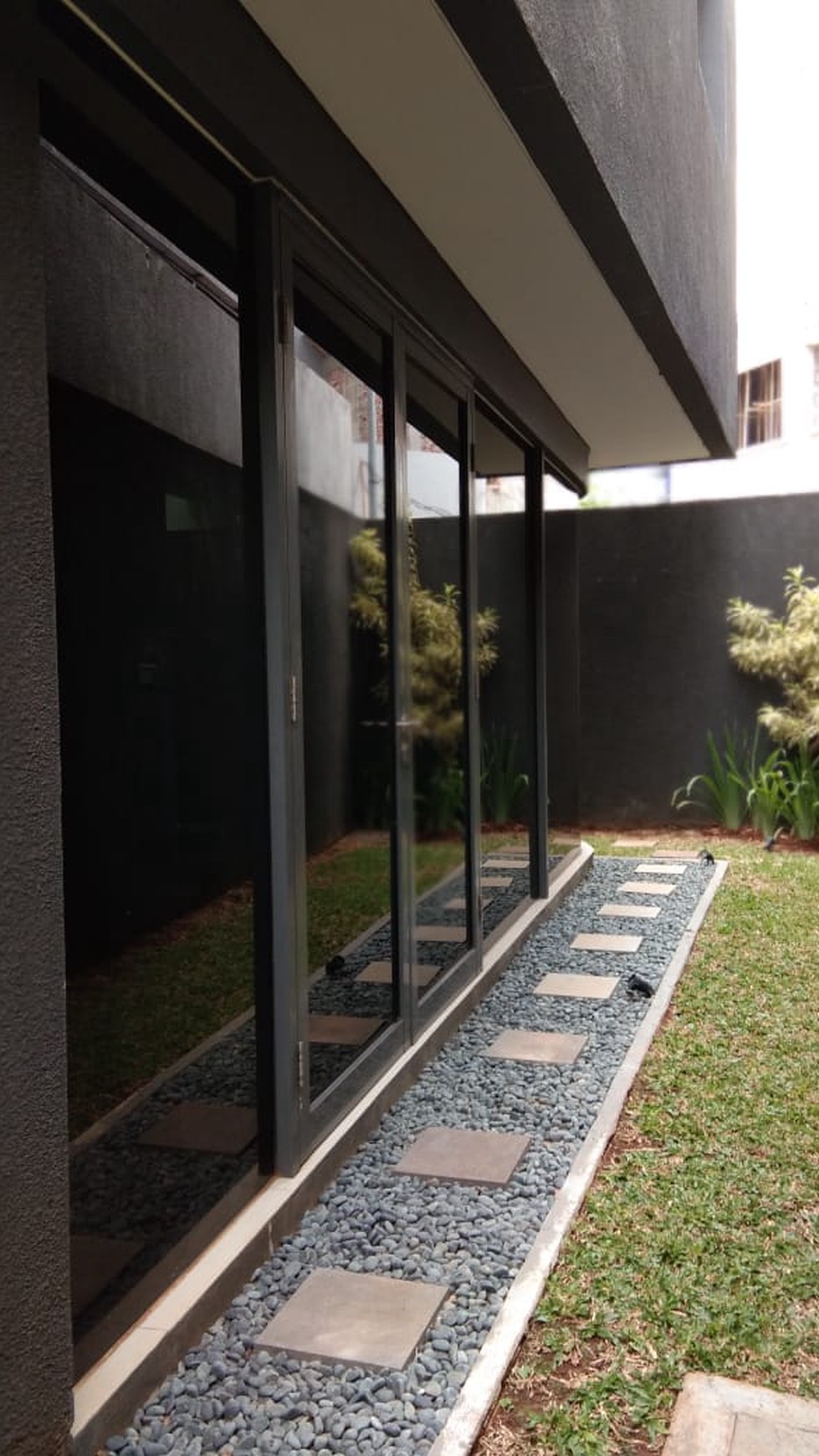 Rumah di Pesanggrahan Jakarta Selatan