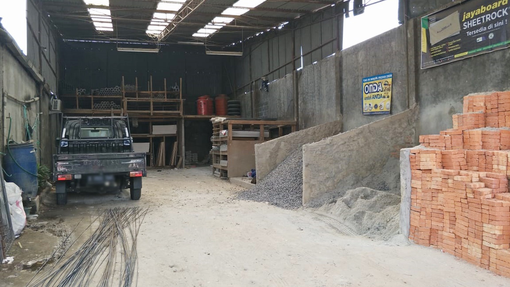 Dijual Kavling Pinggir Jalan Pondok Betung, Ex Toko Bangunan