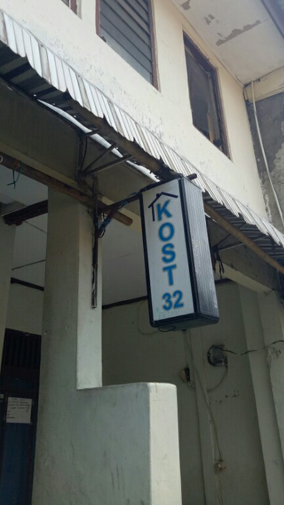 RUMAH KOS2AN, 3 Lantai, 17 Pintu, SUDAH TERISI SEMUA, Luas 84 M, Harga 875 Juta, NEGO.#TS