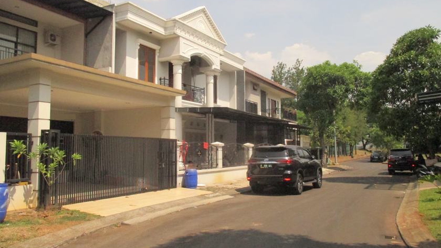 Dijual rumah apik, lay out bagus, strategis, harga bagus, siap huni