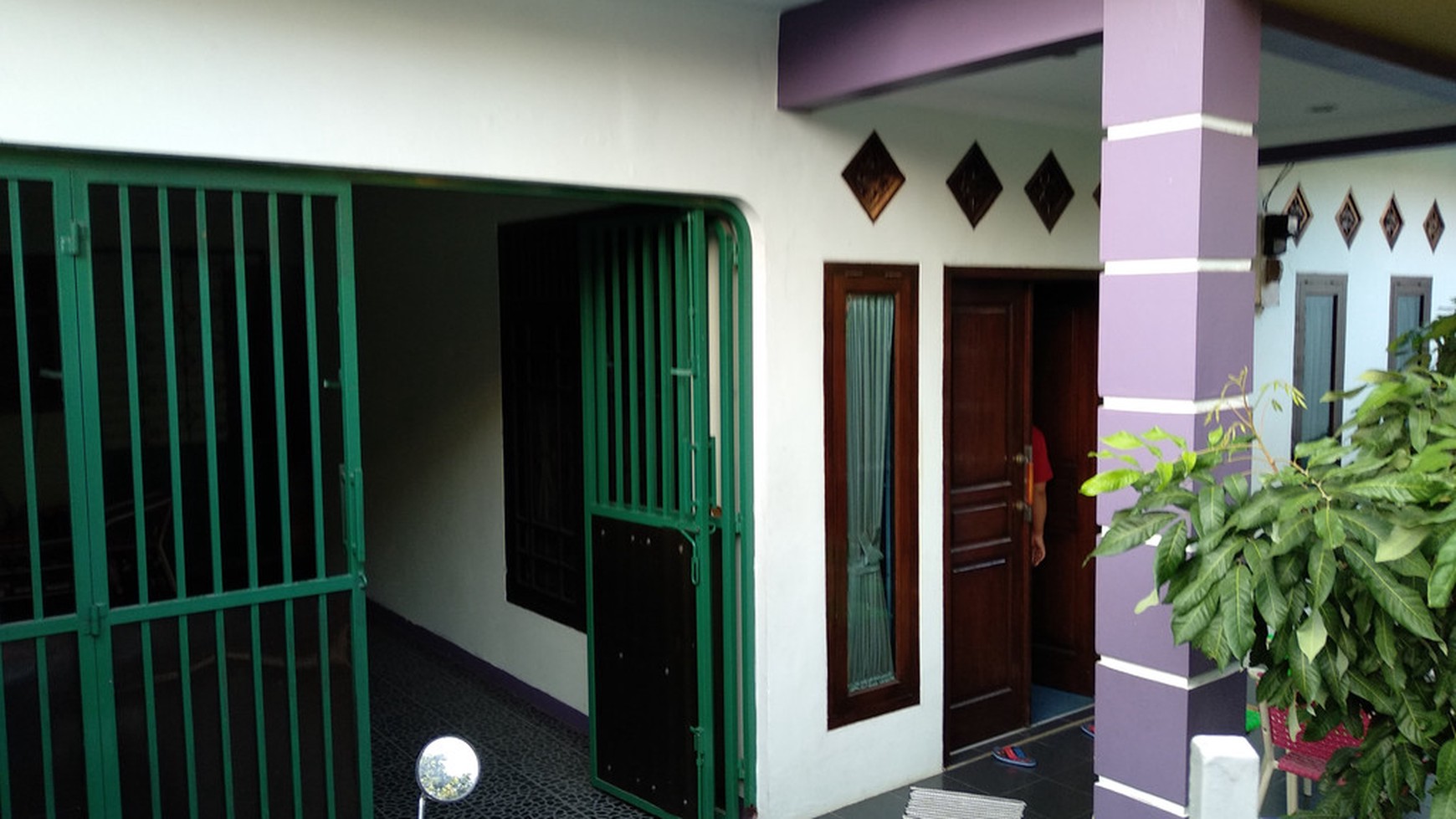 RUMAH + Kontrakan 6 Pintu, di MAMPANG PRAPATAN, Luas 500 Meter, Harga 20 JUTA / Meter, NEGO.