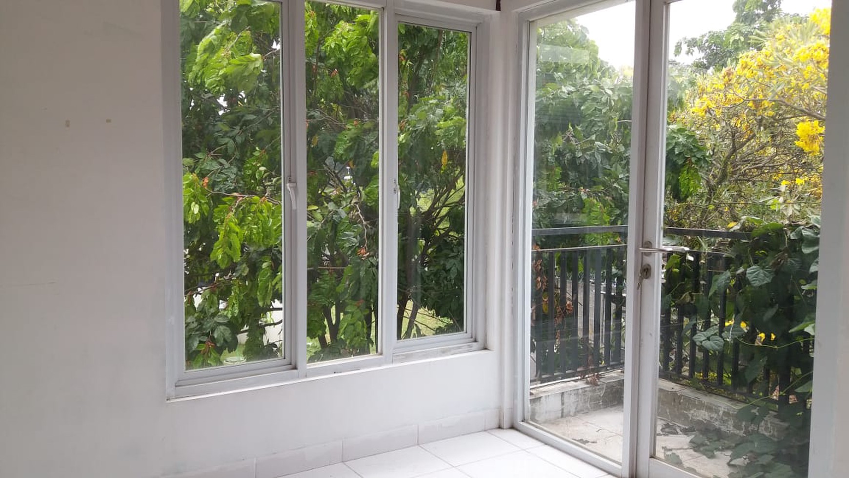 Rumah Bagus Di Oriana Permata, Bintaro Jaya