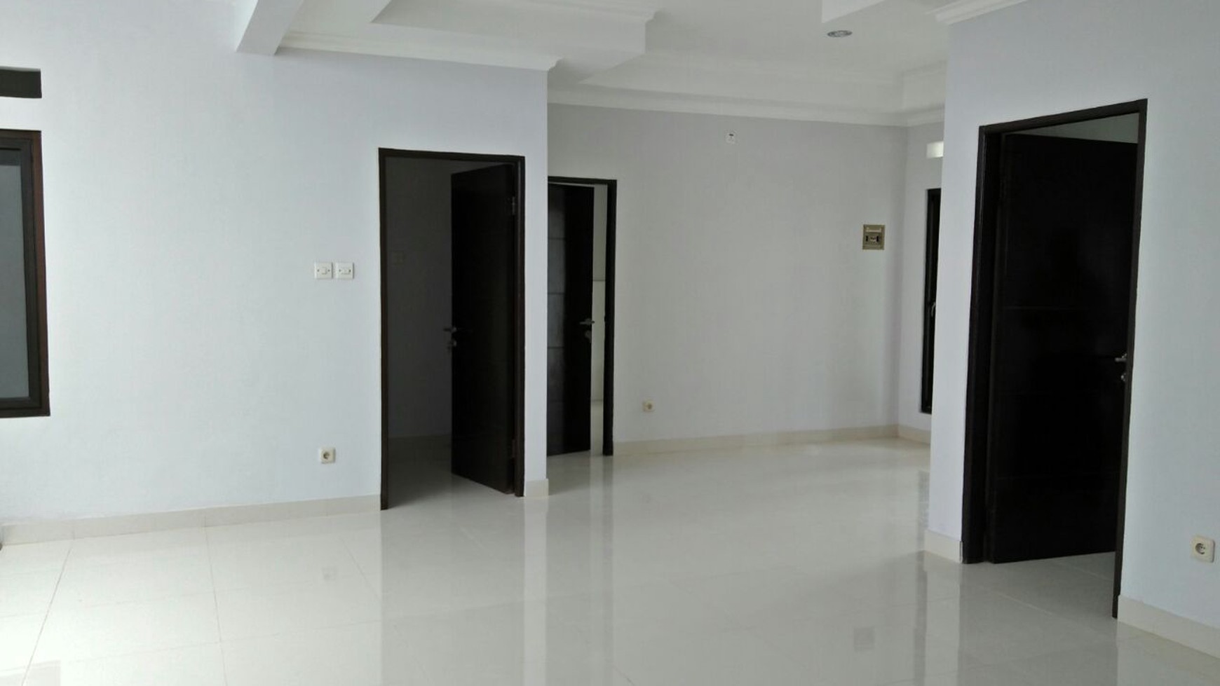 Rumah Cantik,Siap Huni di Bintaro Jaya 9