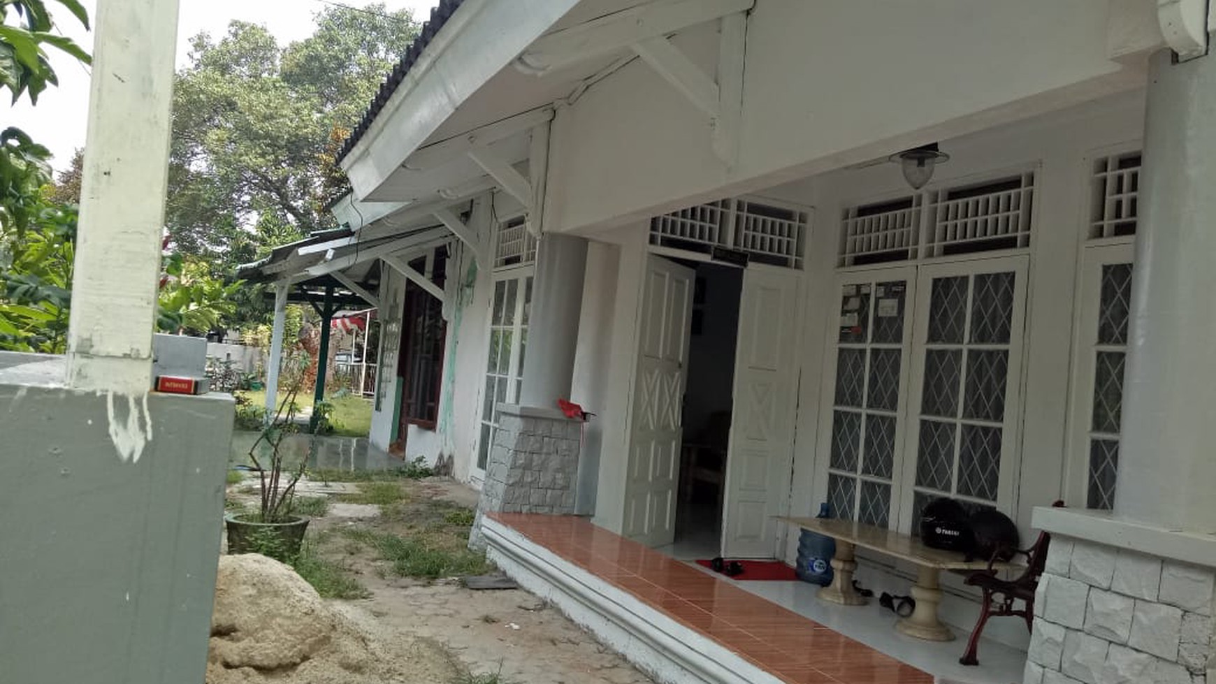 Rumah dgn Halaman yg luas, Hoek, jalan lebar, dlm Cluster Lokasi ok di Mertilang Bintaro Jaya 9