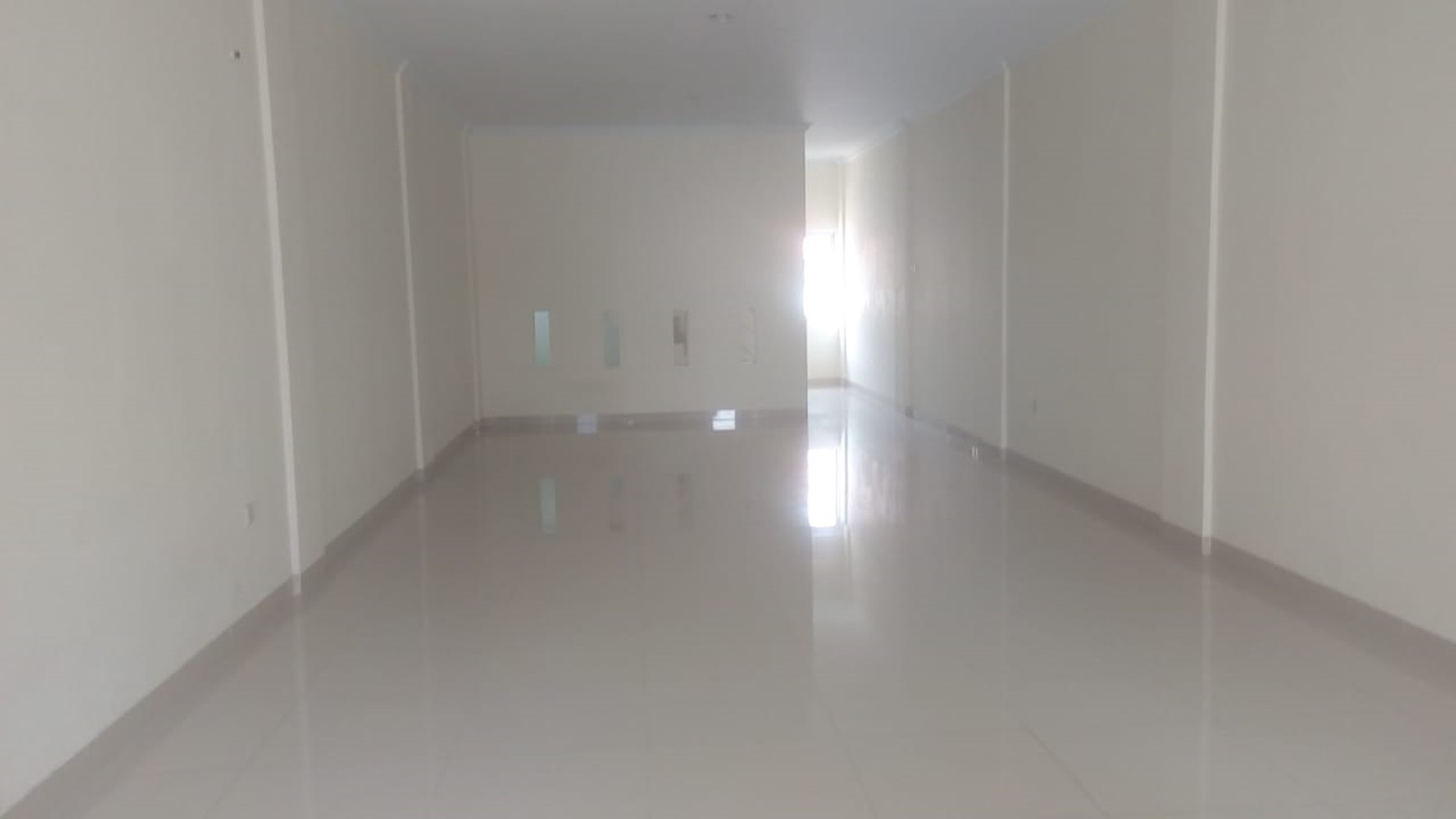 RUKO COCOK UNTUK USAHA/KANTOR, DI JL SIMANJUNTAK, JOGJA