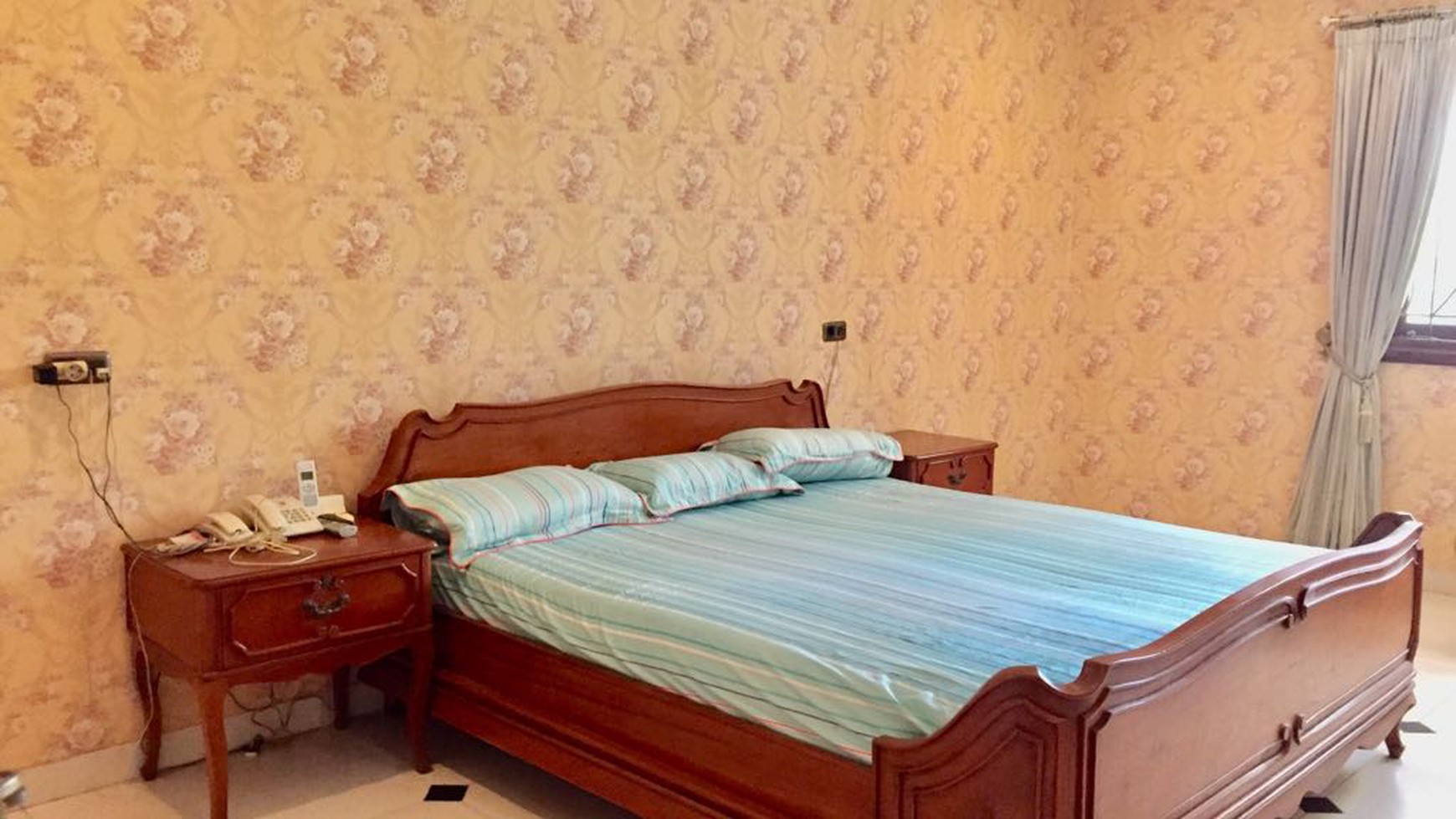 Luxury House at Lebak Bulus, Jl. Nangka