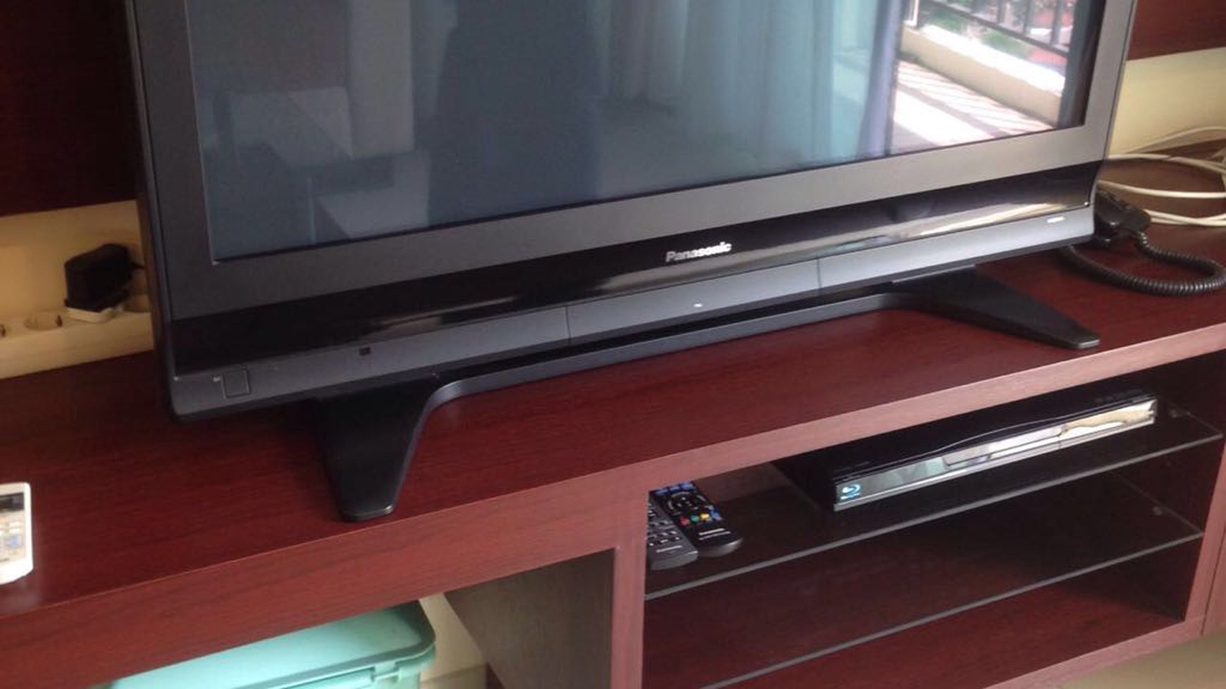 HAMPTON Apartment FOR SALE / LEASE, 2 Bedroom, Luas 52 M, Sewa 144 Juta / Tahun, Jual 1,7 M, NEGO