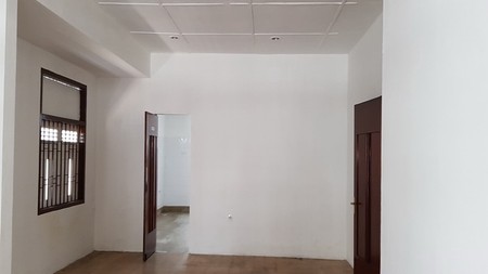 Rumah Lama Disewakan Di Menteng