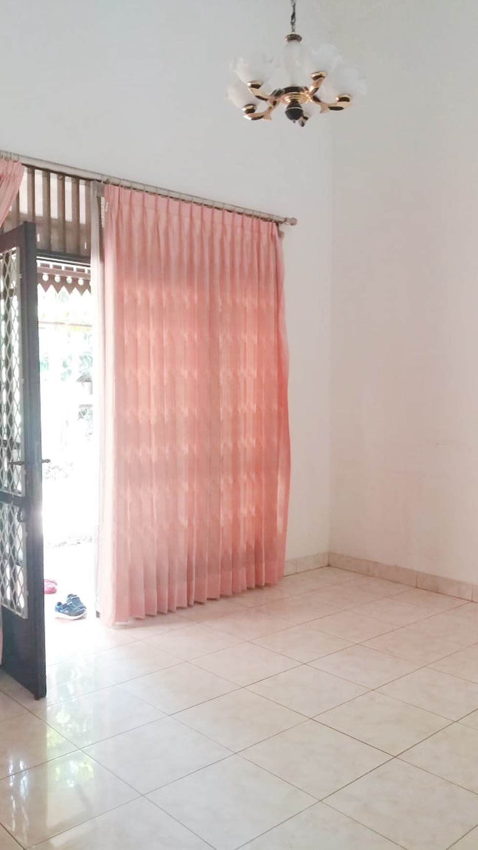 Rumah Nyaman dan Siap Huni di Kawasan Mandar, Bintaro