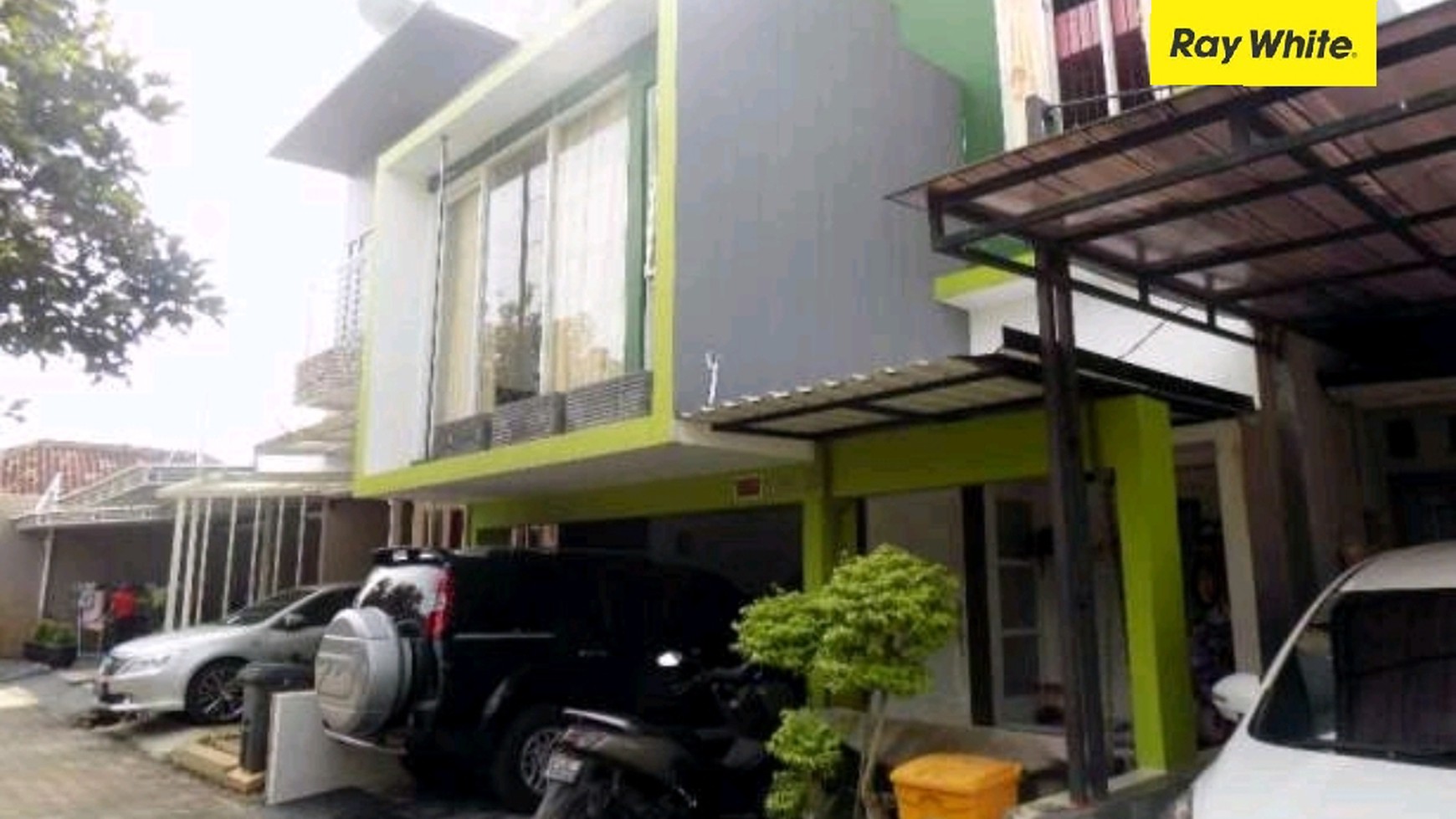 RUMAH UNIK, 2 Lantai di Pondok Kacang, Luas 72 Meter, HARGA 1,2 M, NEGO.