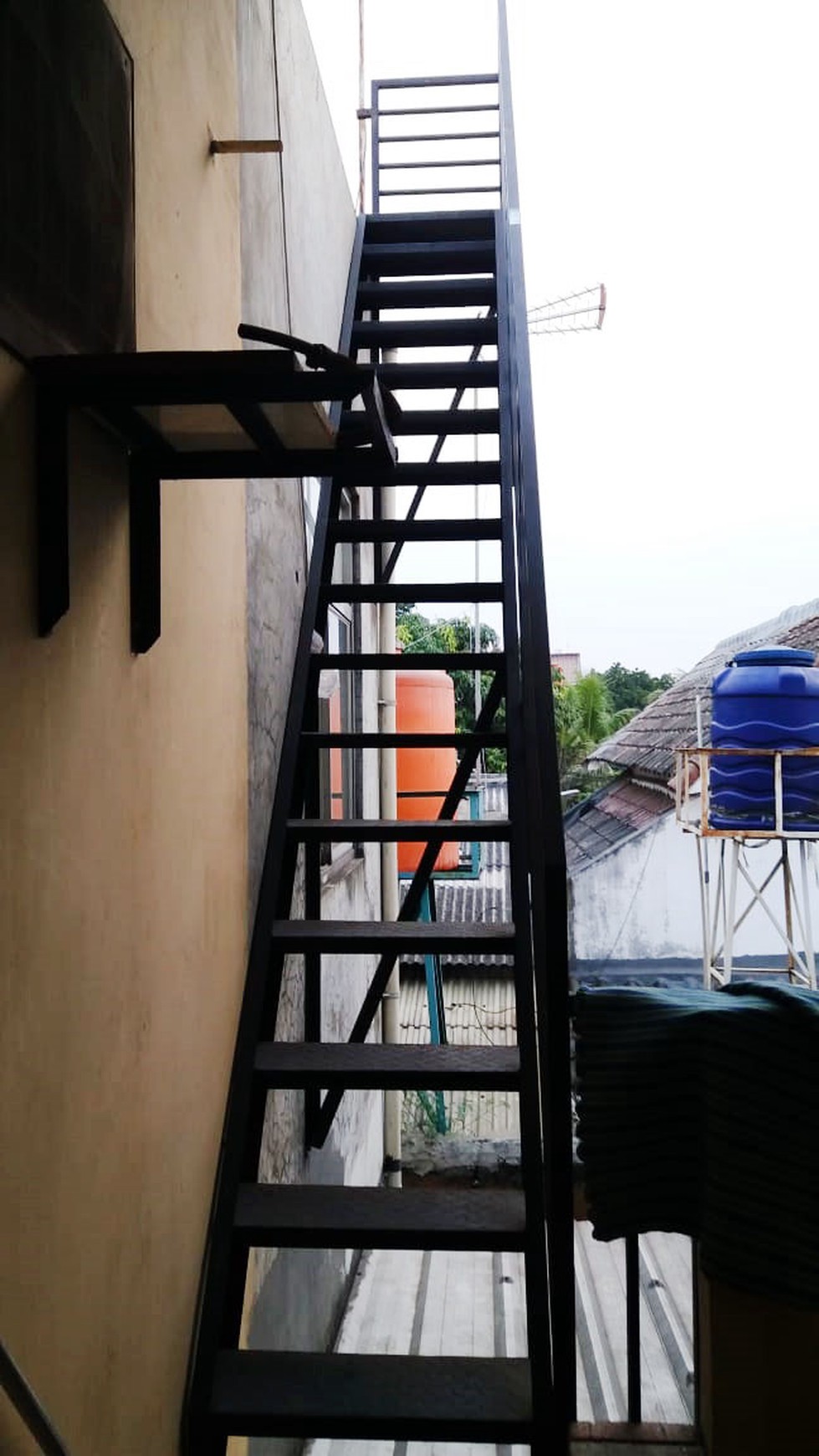 Rumah Nyaman dan Siap Huni di Kawasan Villa Bintaro Regency