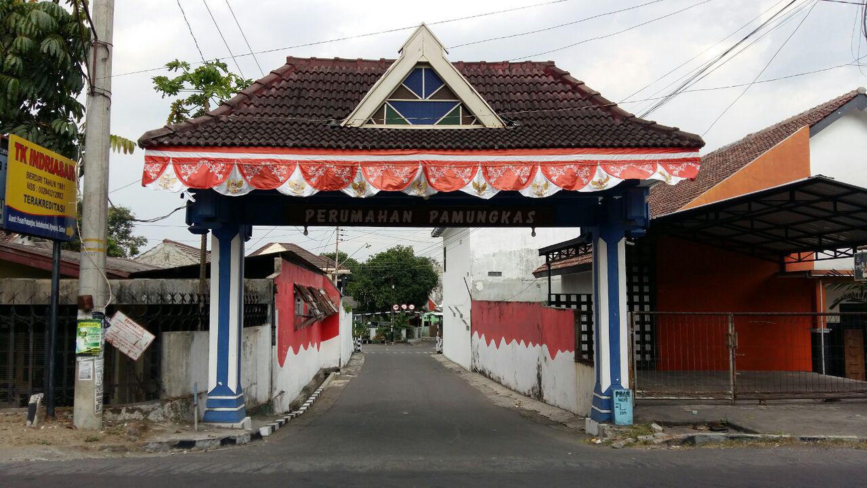 RUMAH KOST 16KT DI DEKAT KAMPUS UII, DALAM PERUMAHAN PERUM PAMUNGKAS