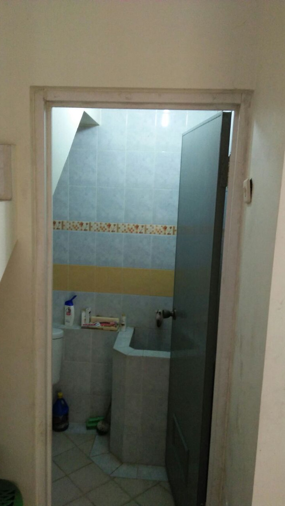 dijual rumah minimalis sedati 7x15 2 lantai