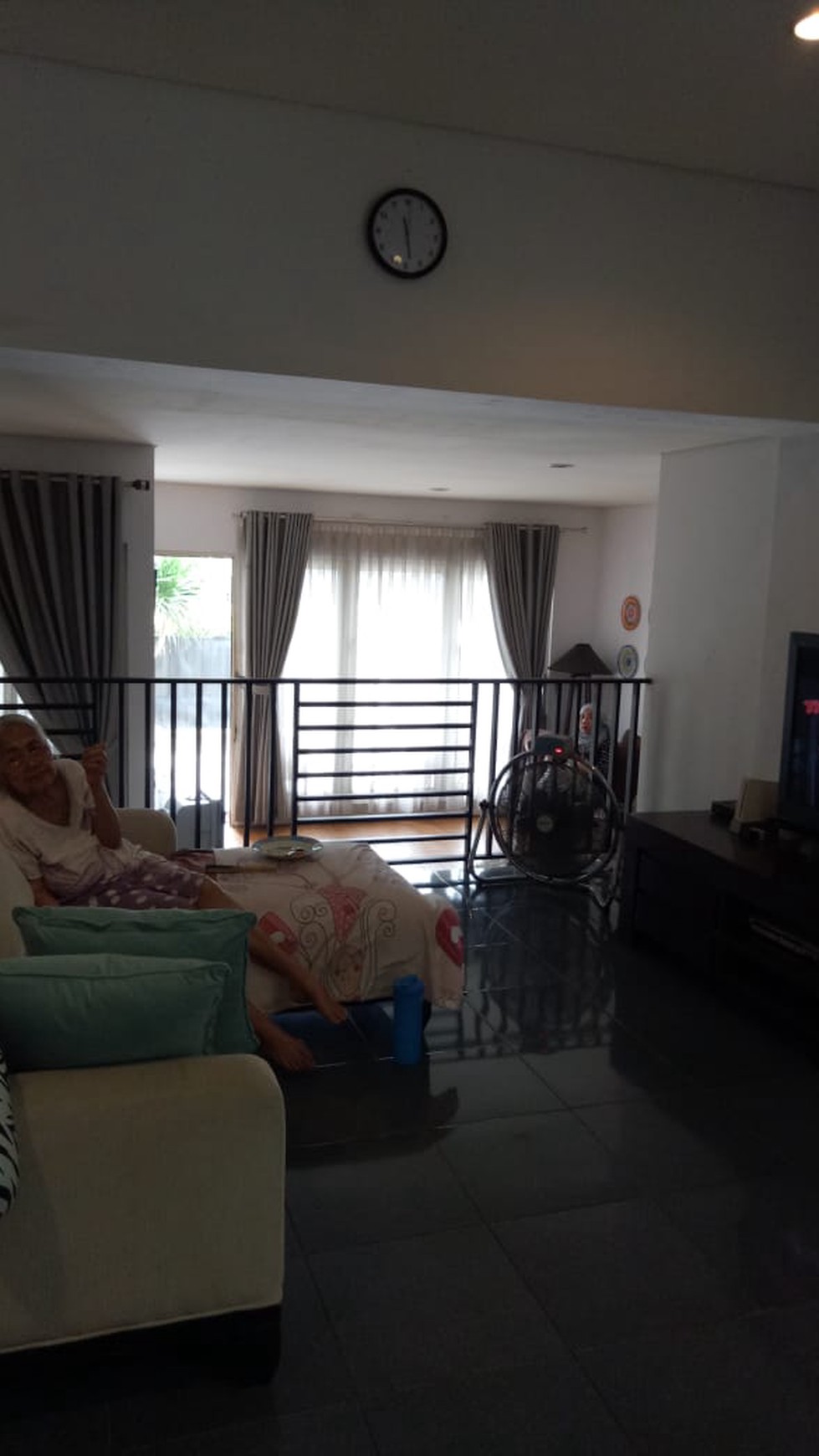 Rumah Bagus,Cantik,siap huni  di Bintaro Jaya 9