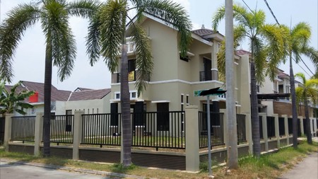 Rumah Di Cluster Aralia Harapan Indah Bekasi