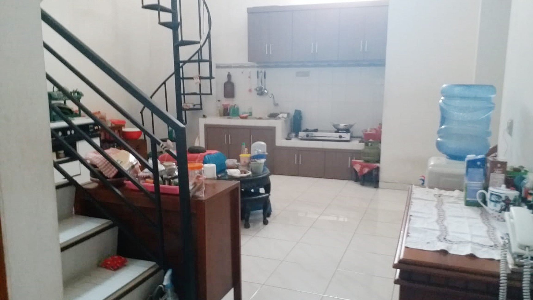 Rumah Nyaman dan Siap Huni di Kawasan Graha Raya, Bintaro