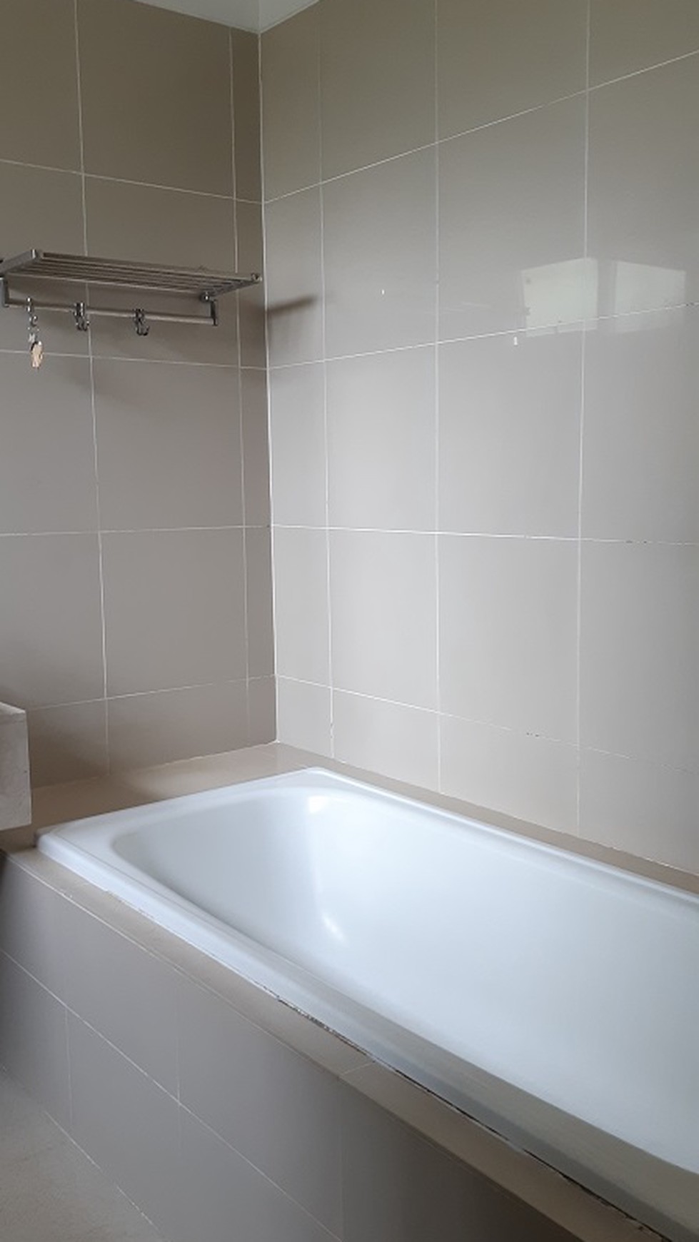 Rumah di Serenia Hills 1, Lebak Bulus, Jakarta Selatan, Furnished, Siap Huni, 5 Kamar Tidur